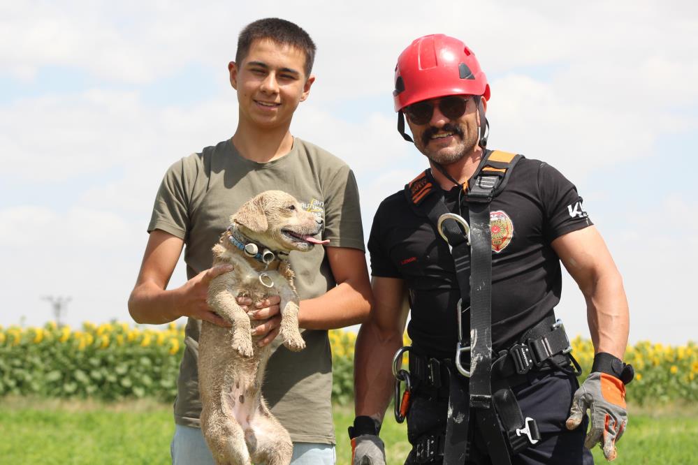 Obruğa Düşen Köpek Böyle Kurtarıldı1