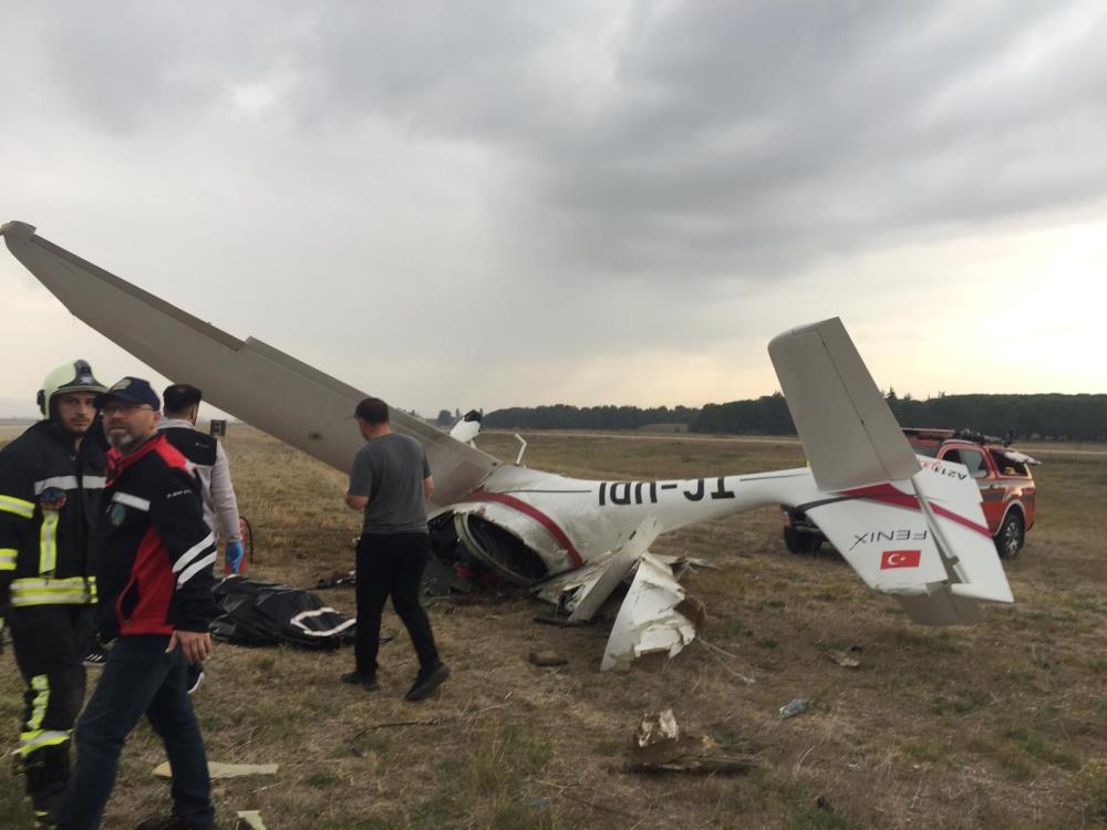 Bursada Dusen Ucakta Olen Pilotlarin Kimligi Belli Oldu1