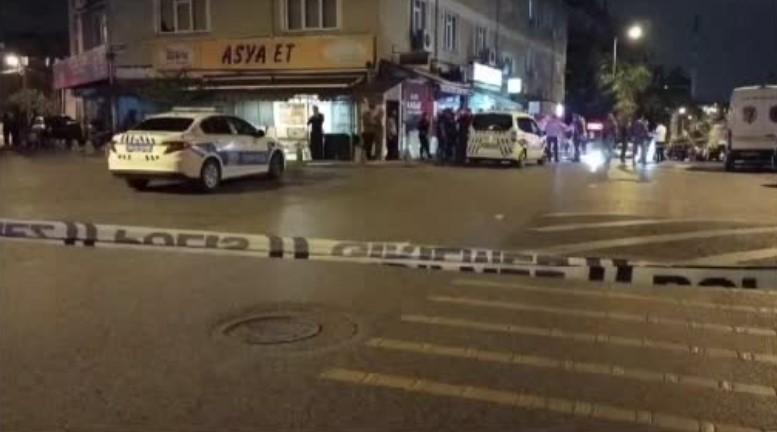 Kadin Polisin Silahini Alarak Ates Acti Kadin Polis Sehit Oldu2