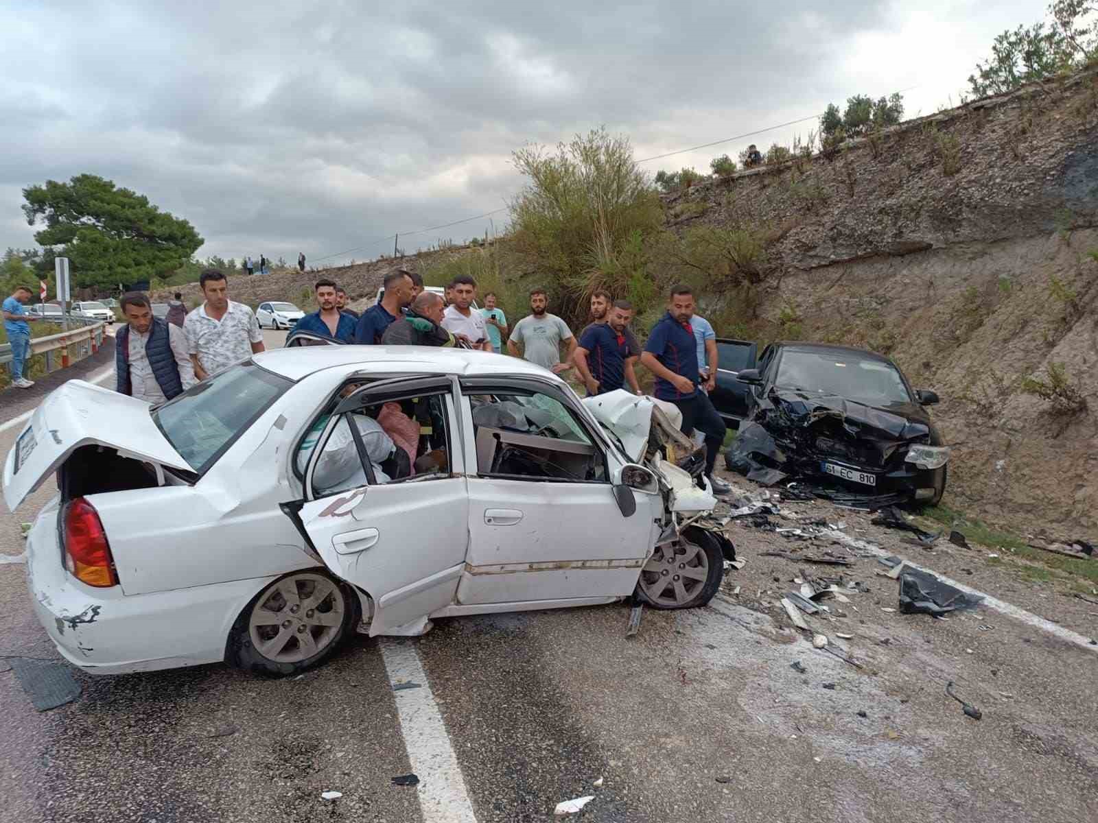 Kafa Kafaya Carpisilar 1 Olu 1 Yarali1