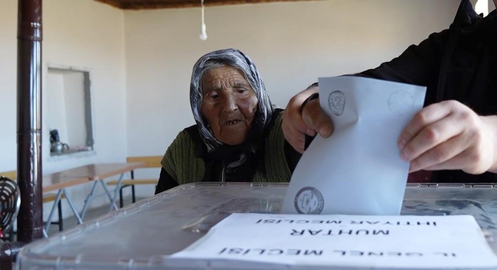 Turkiyenin En Yasli Insani Arzu Nine Hayatini Kaybetti Arzu Siniroglu Kimdir2