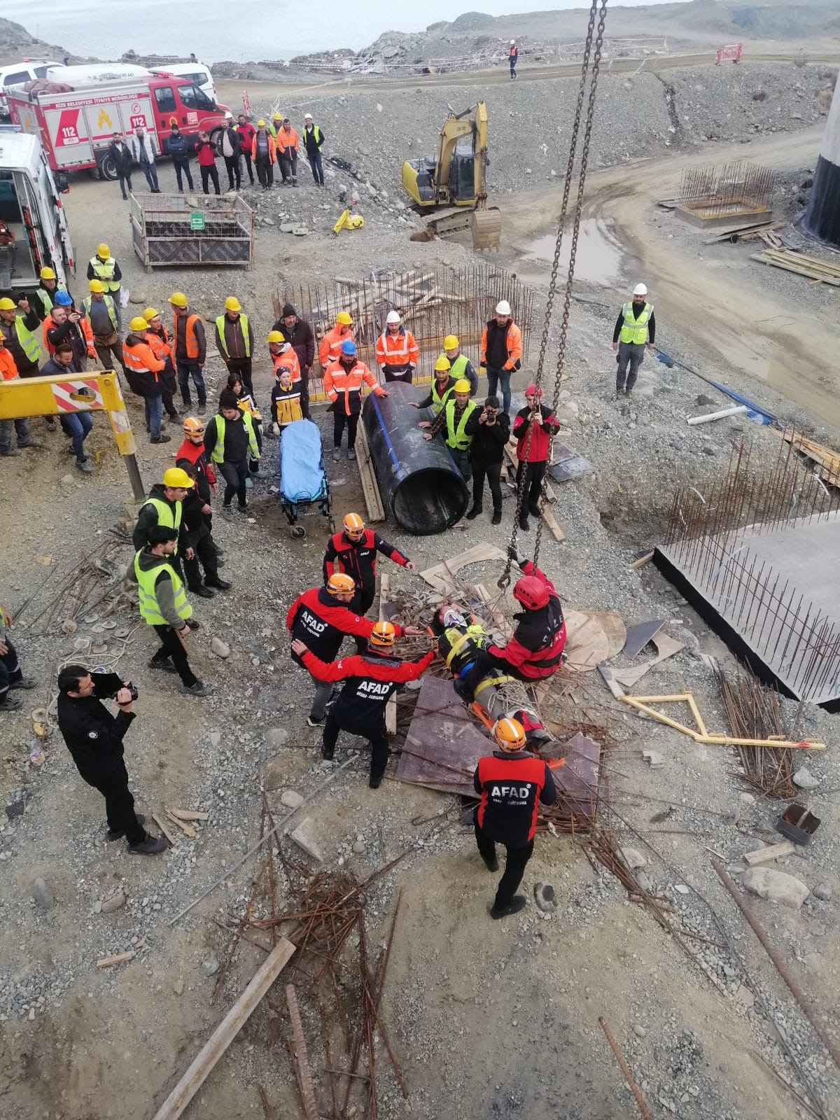 Insaat Santiyesinden Dusen Genc Isci Yaralandi (1)