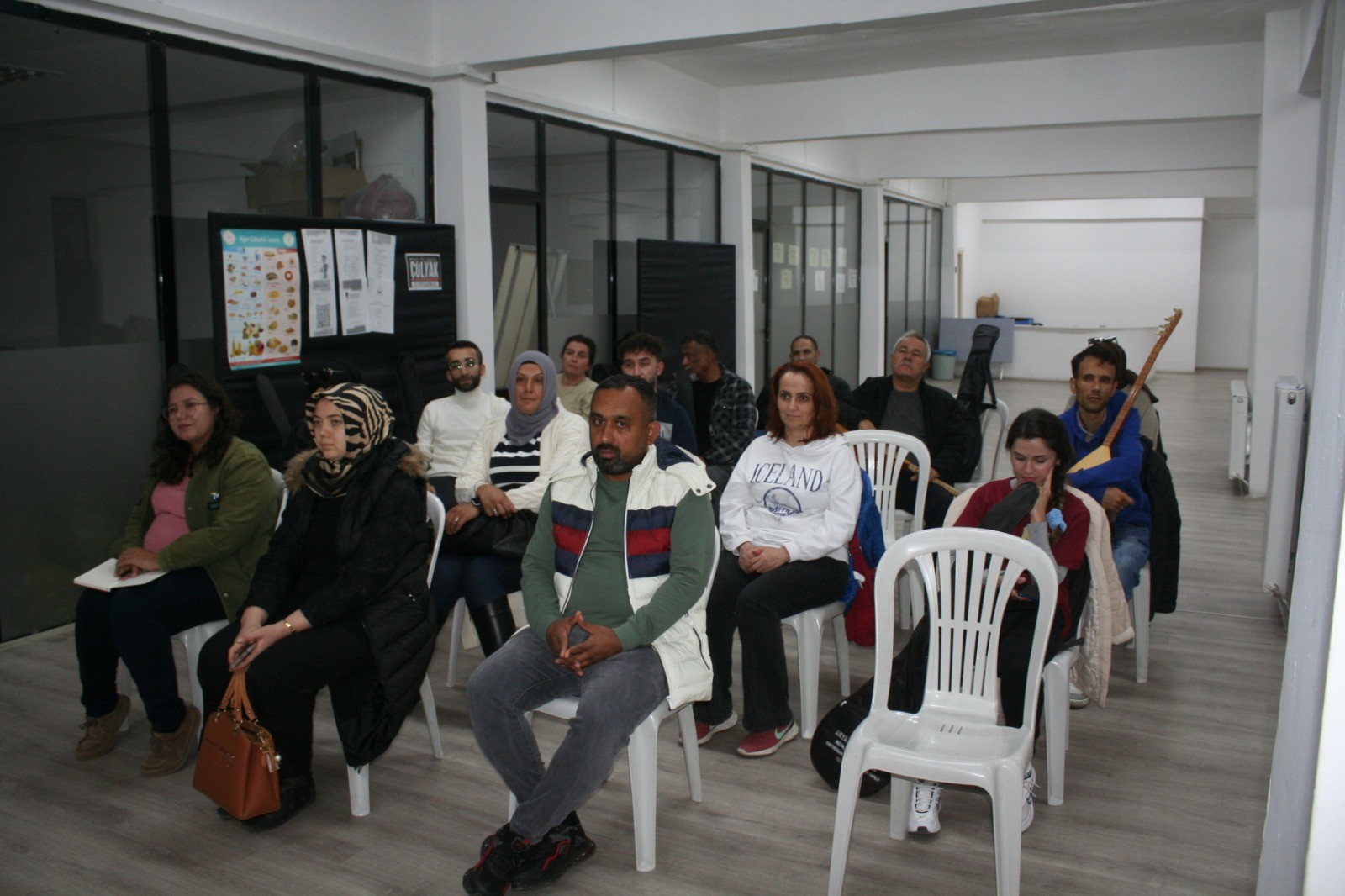 Karaman Kent Konseyinden Iki Yeni Kurs Saz Egitimi Basladi3