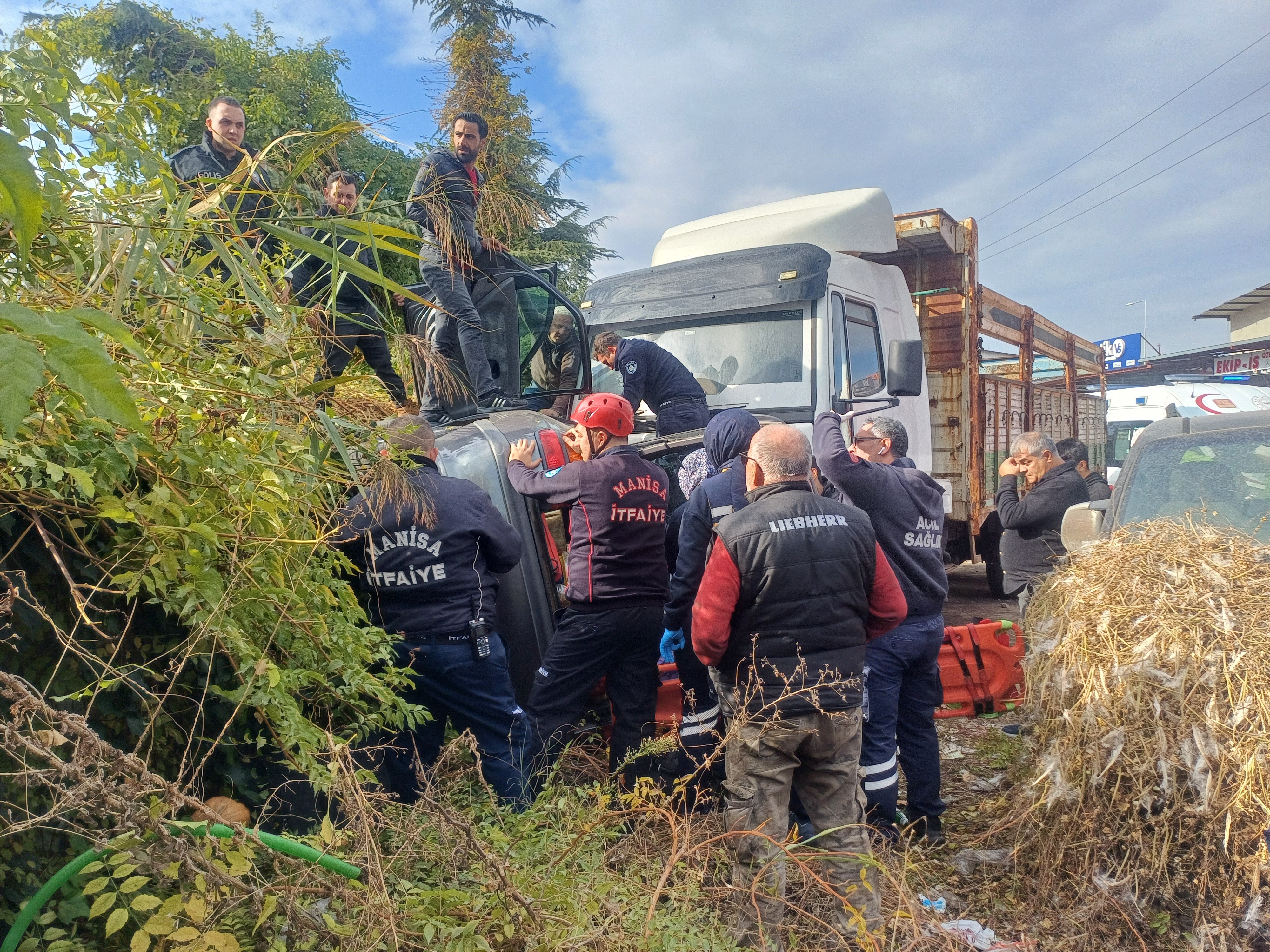 Manisada Yurekleri Agza Getiren Kaza 1 Yarali (5)