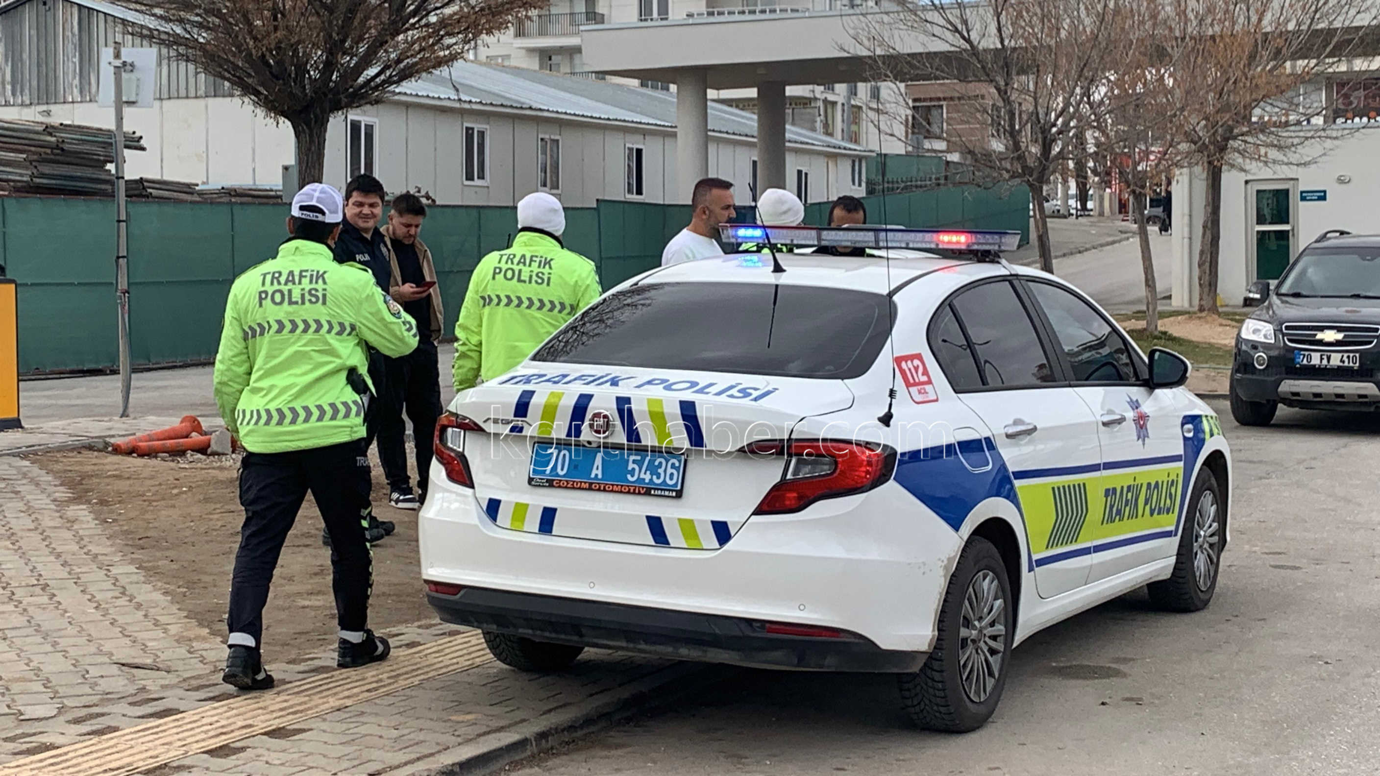 Karamanda Hastanede Hatali Park Yapan Yandi Toplamda 13 Araca 9 Bin Liraya Yakin Ceza Yazildi12