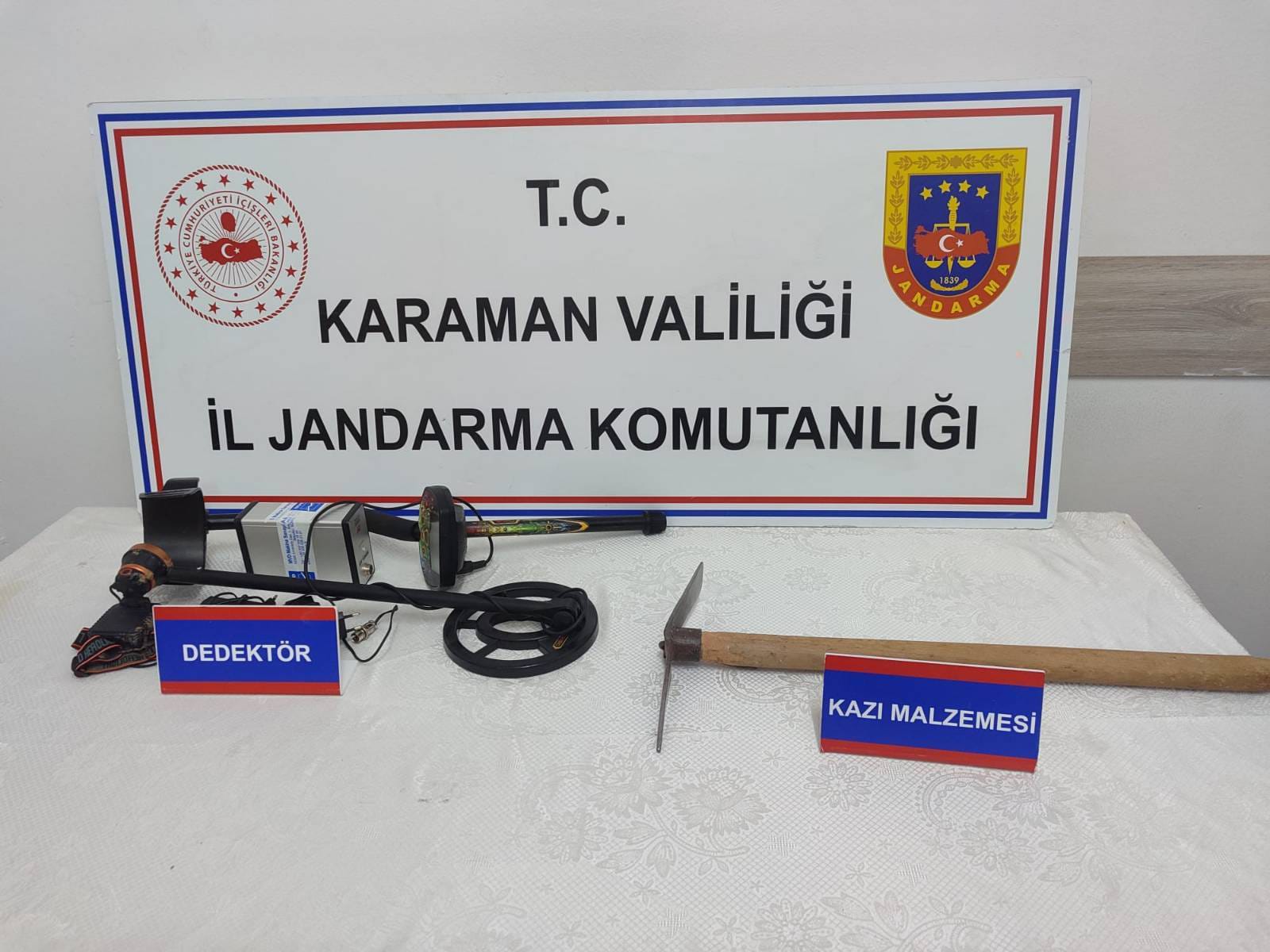 Karamanda Jandarma Tarafindan 16 Supheli Yakalandi 6 Kisi Tutuklandi (10)