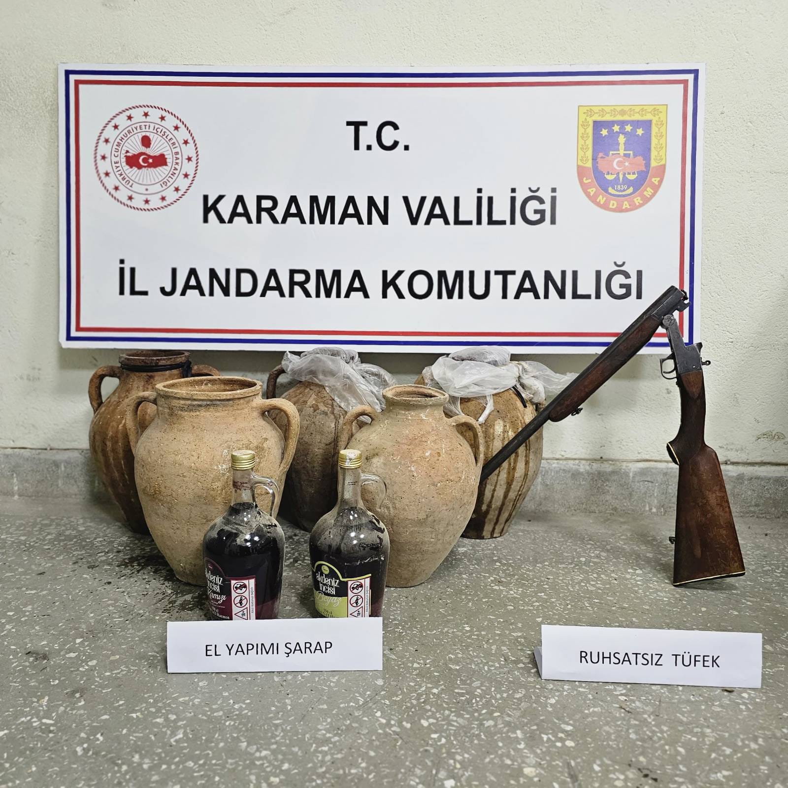 Karamanda Jandarma Tarafindan 16 Supheli Yakalandi 6 Kisi Tutuklandi (2)