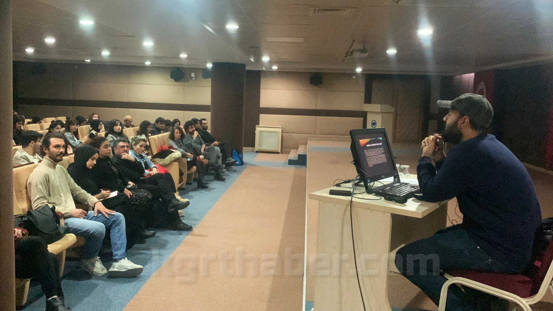 Kmude Sinema Ve Felsefe Konferansina Yogun Ilgi5