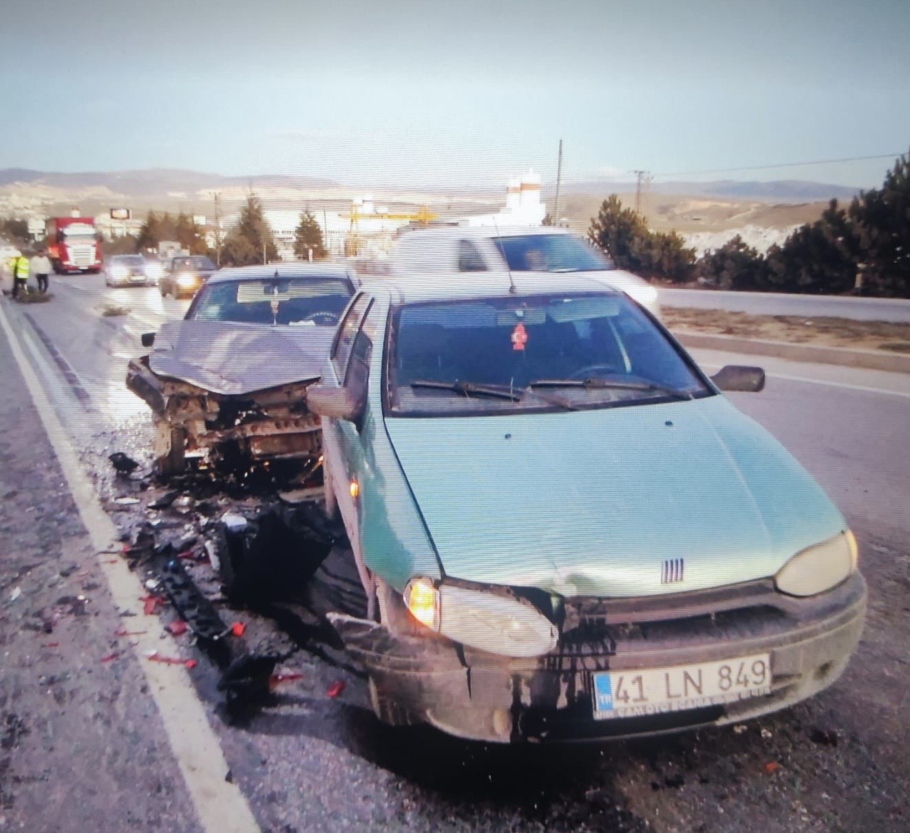 4 Aracli Zincirlerime Trafik Kazasi 8 Yarali (2)