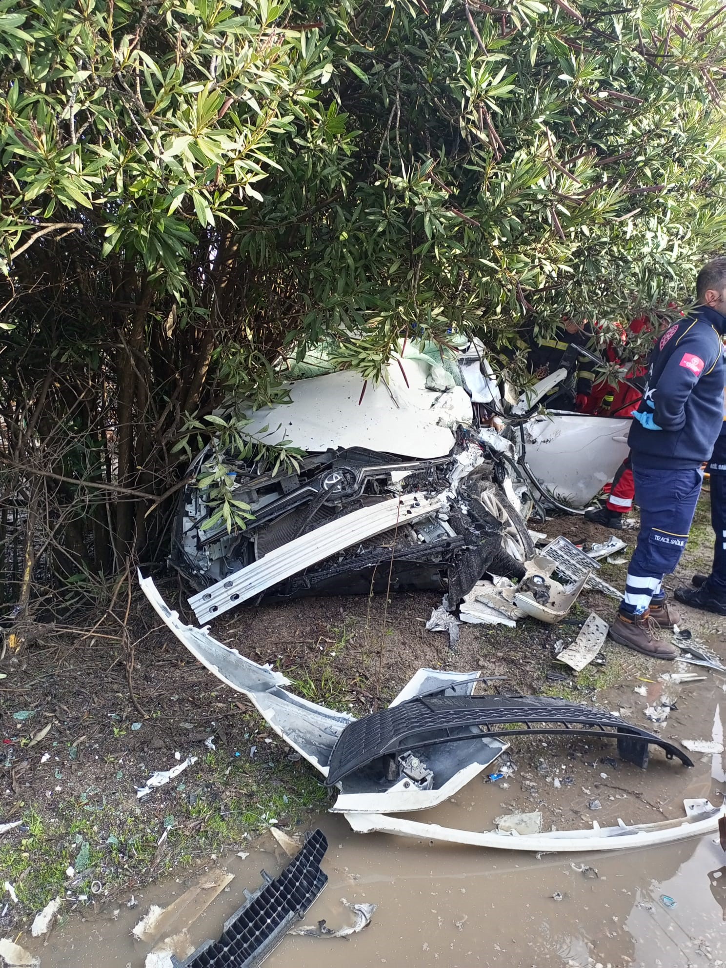 Feci Trafik Kazasi 1 Olu 3 Yarali (3)