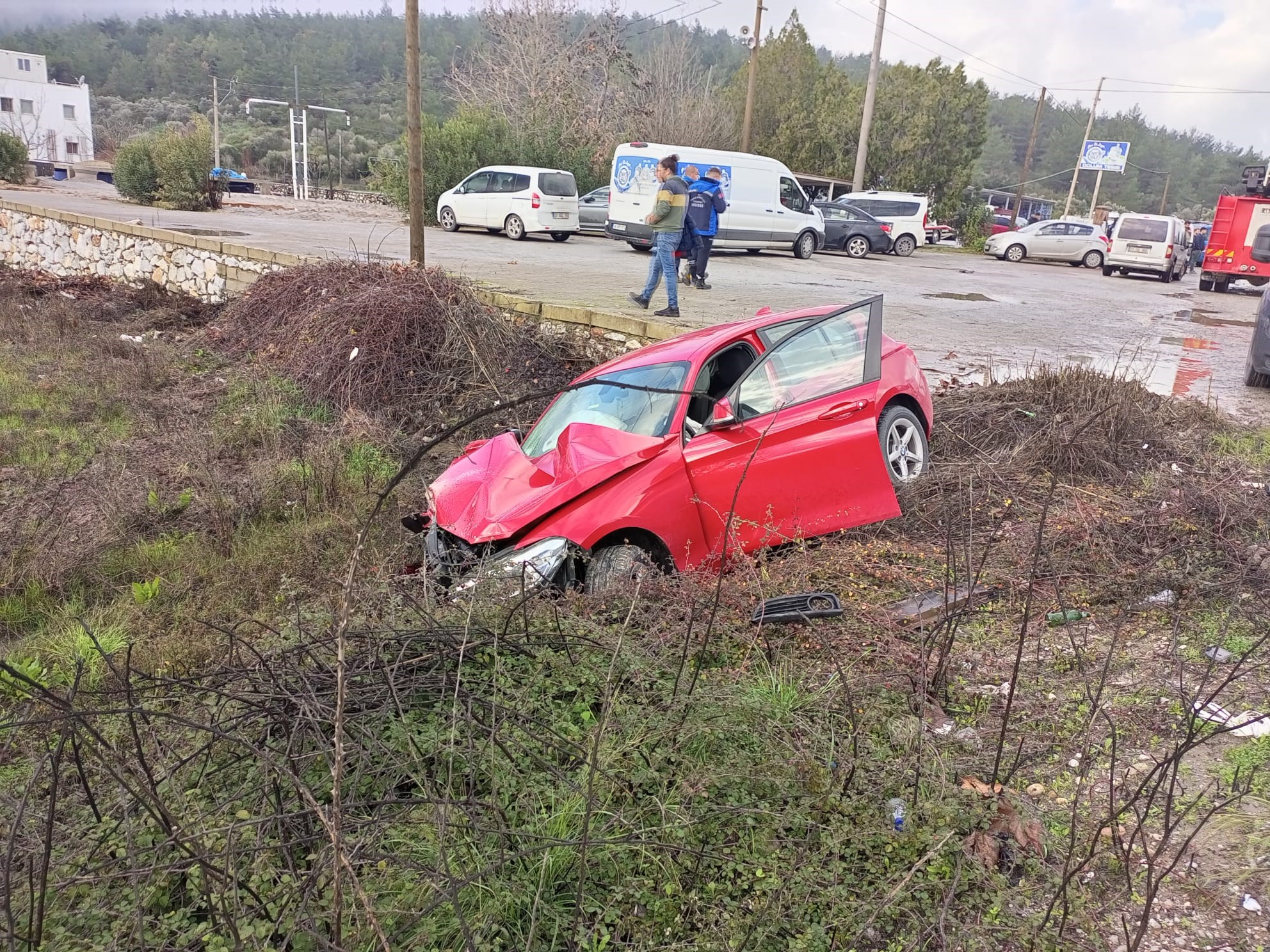 Feci Trafik Kazasi 1 Olu 3 Yarali (5)