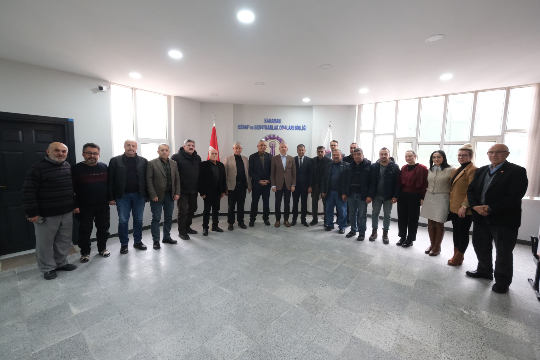 Karaman Valisi Mehmet Fatih Cicekli Esnaf Ve Sanatkarlarla Bir Araya Geldi1