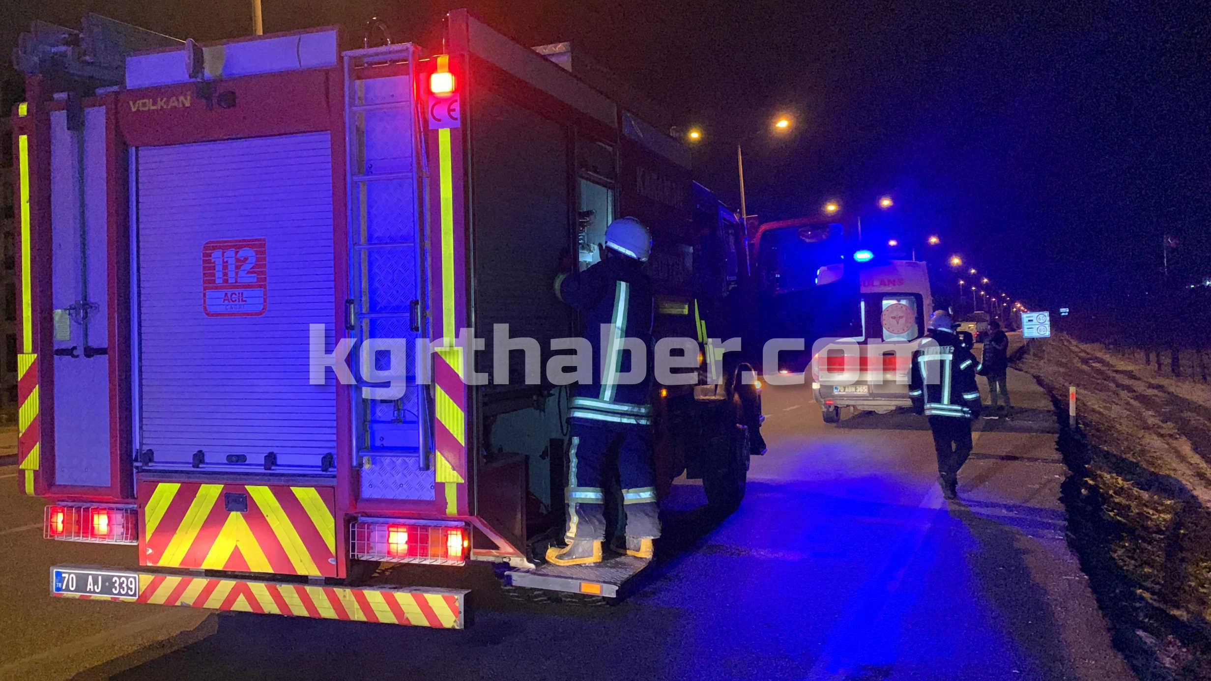 Karamanda Hafif Ticari Arac Sarampole Takla Atti 1 Yarali3