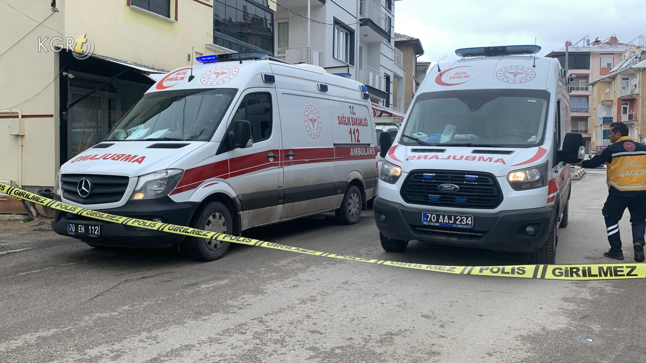 Karamanda Kiraathanede Rahatsizlanan Genc Adam Oldu5