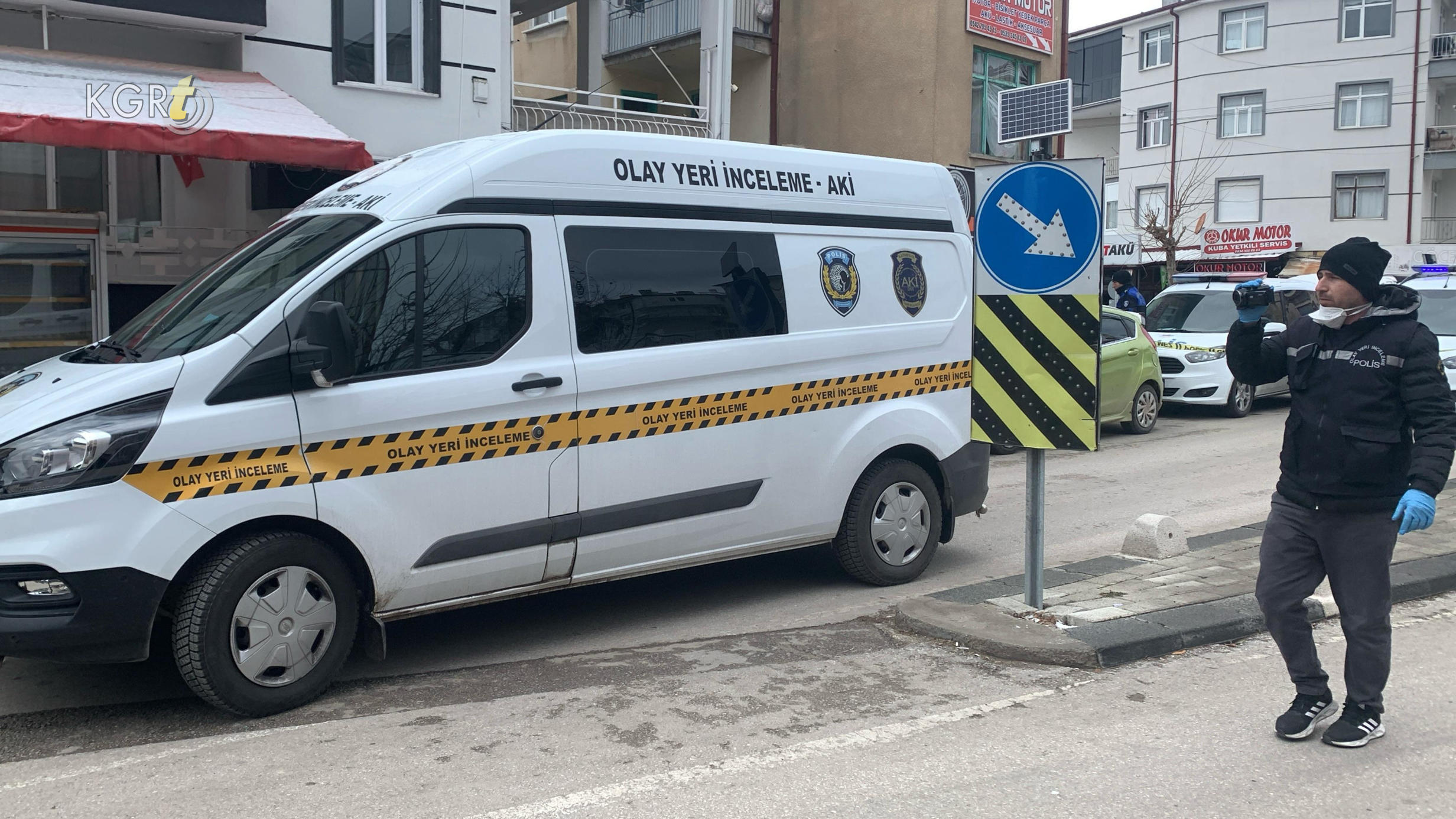 Karamanda Kiraathanede Rahatsizlanan Genc Adam Oldu8