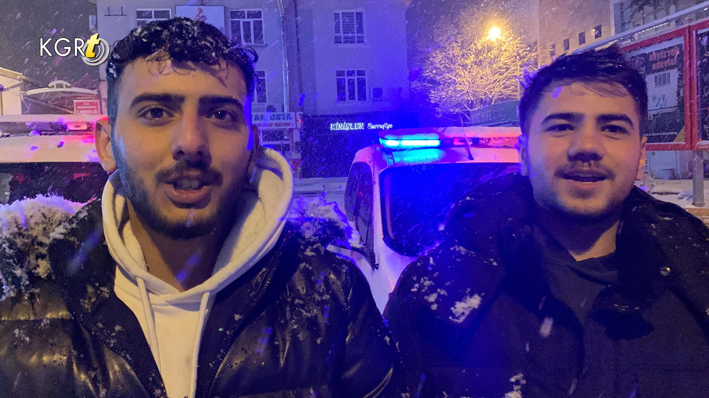 Karamanda Polisler Ile Gencler Kartopu Oynadi12