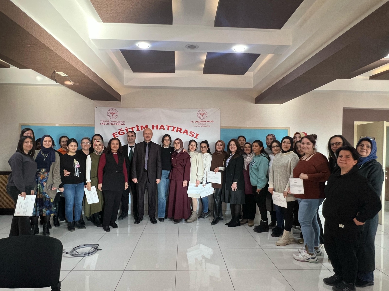 Karamanda Saglik Personeline Temel Yenidogan Bakim Egitimi Verildi (2)