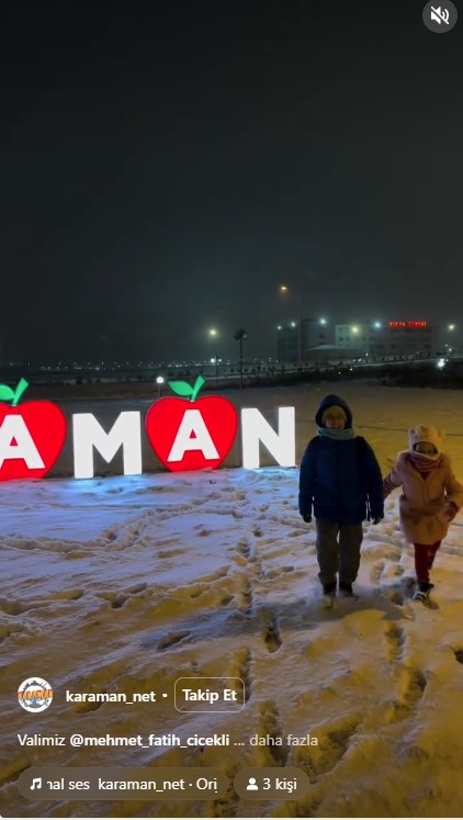 Vali Amca Okullari Tatil Et Donuyoruz Diyen Cocuklara Vali Cicekliden Yanit (1)