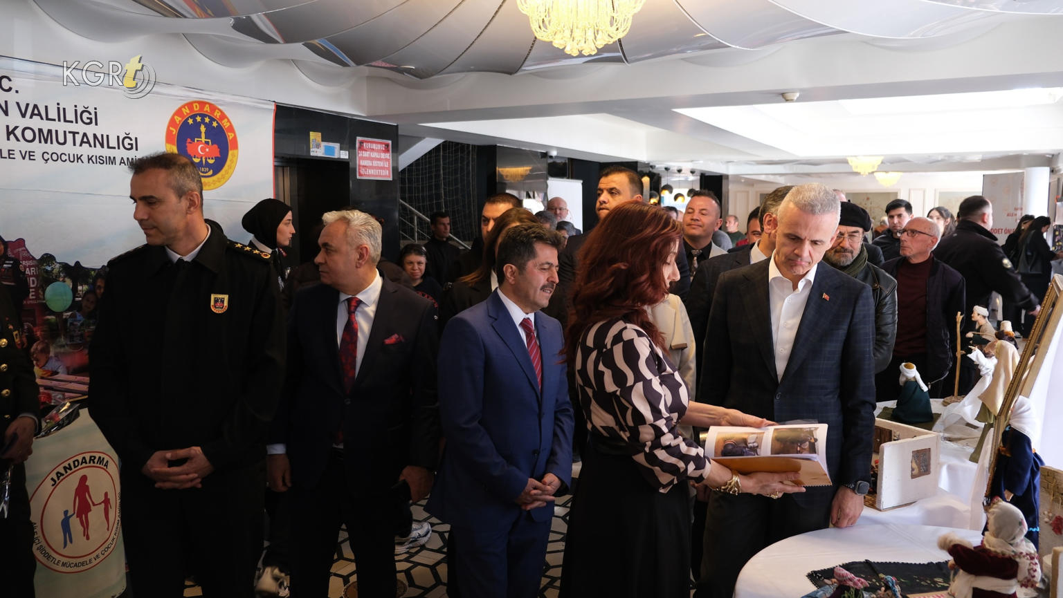 Karamanda 8 Mart Dunya Kadinlar Gunu Kutlandi11