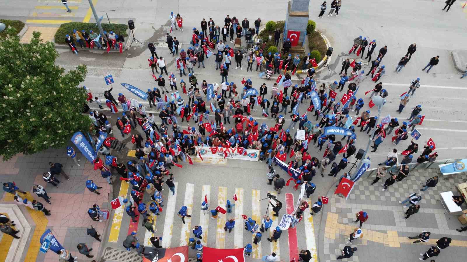 1 Mayis Okullar Tatil Mi3