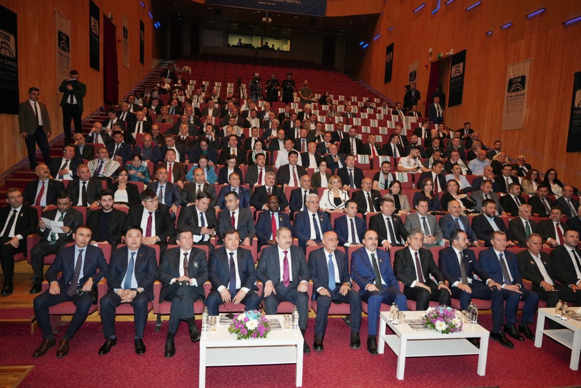 Baskan Savas Kalayci Turk Dunyasi Belediyeler Birligi Yonetimine Secildi2