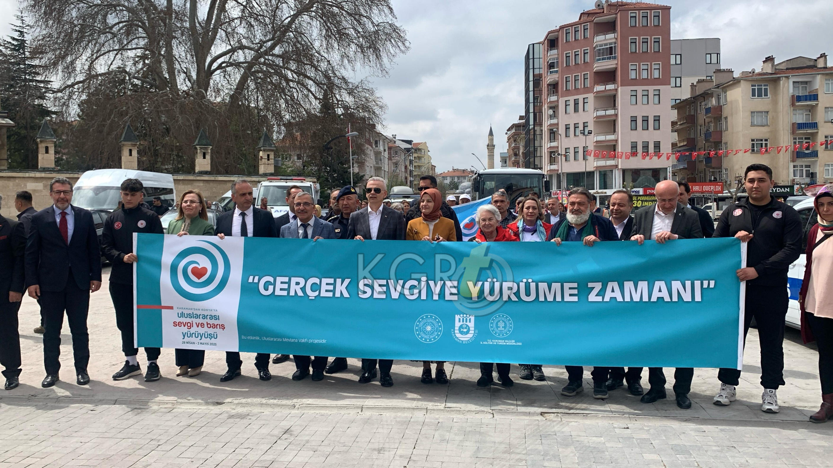 Bu Yil 7Ncisi Duzenlendi Hazreti Mevlana Icin Karamandan Konyaya Sevgi Ve Baris Yuruyusu1
