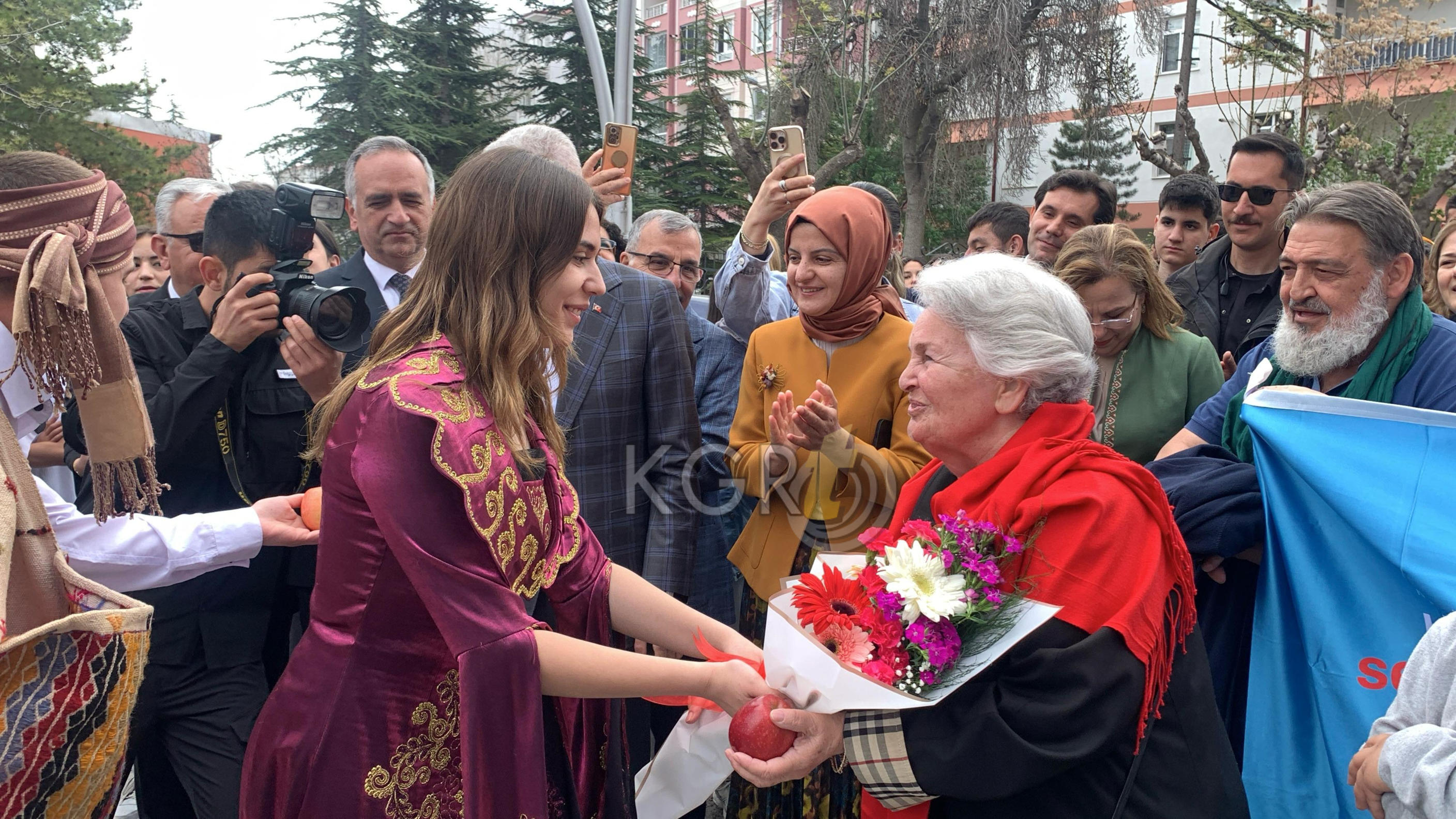 Bu Yil 7Ncisi Duzenlendi Hazreti Mevlana Icin Karamandan Konyaya Sevgi Ve Baris Yuruyusu2