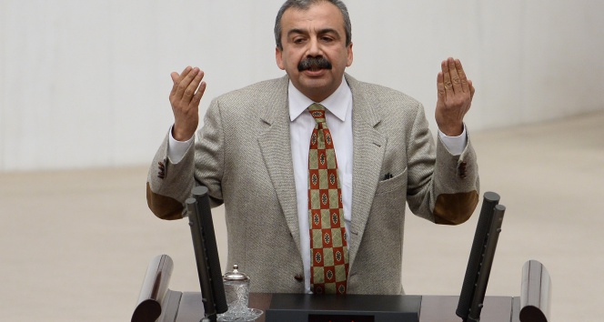 Ceren Onder Kandemir Kimdir Paylasimi Aglatti2