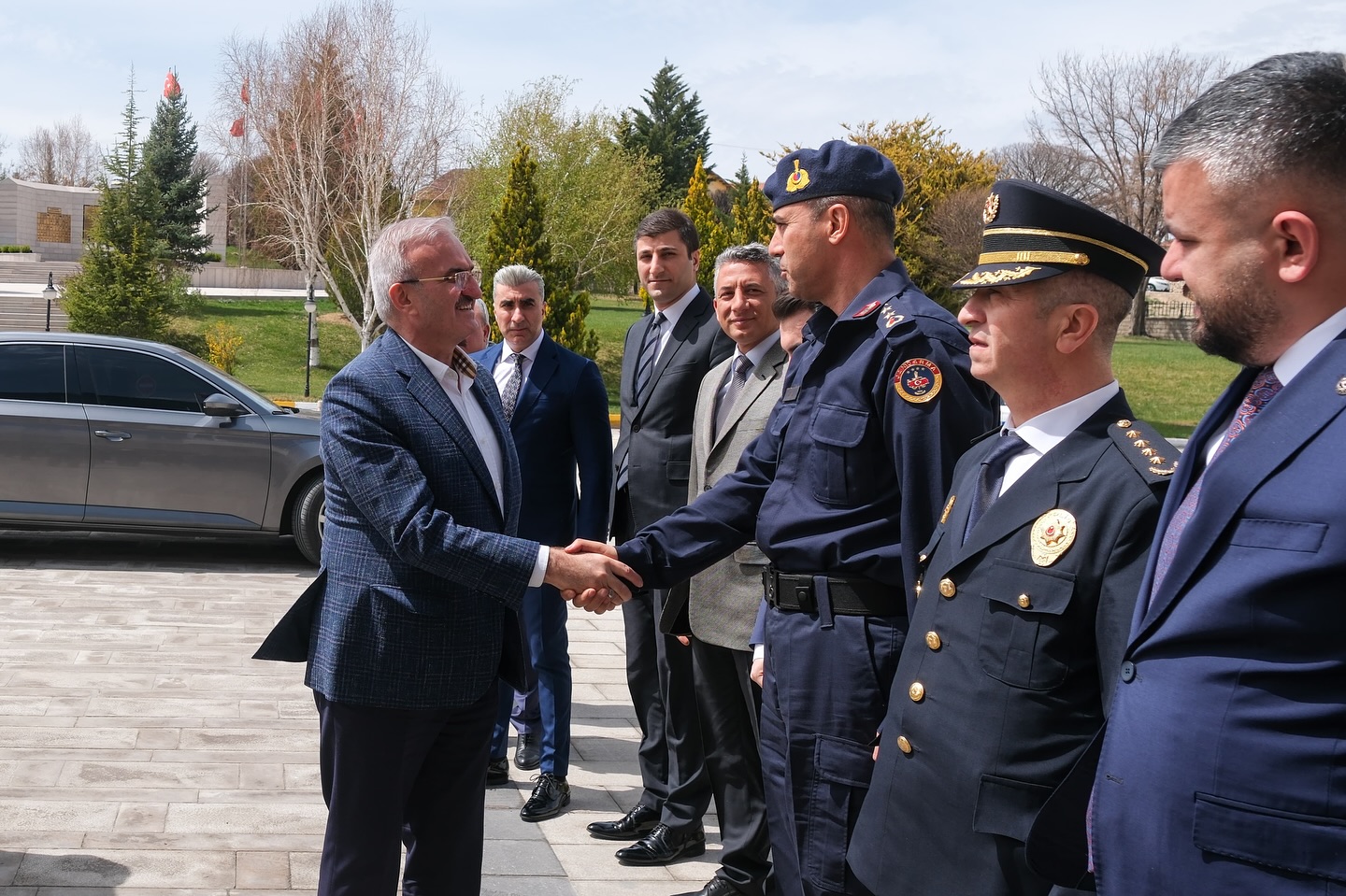 Icisleri Bakan Yardimcisi Munir Karaloglu Karamanda3