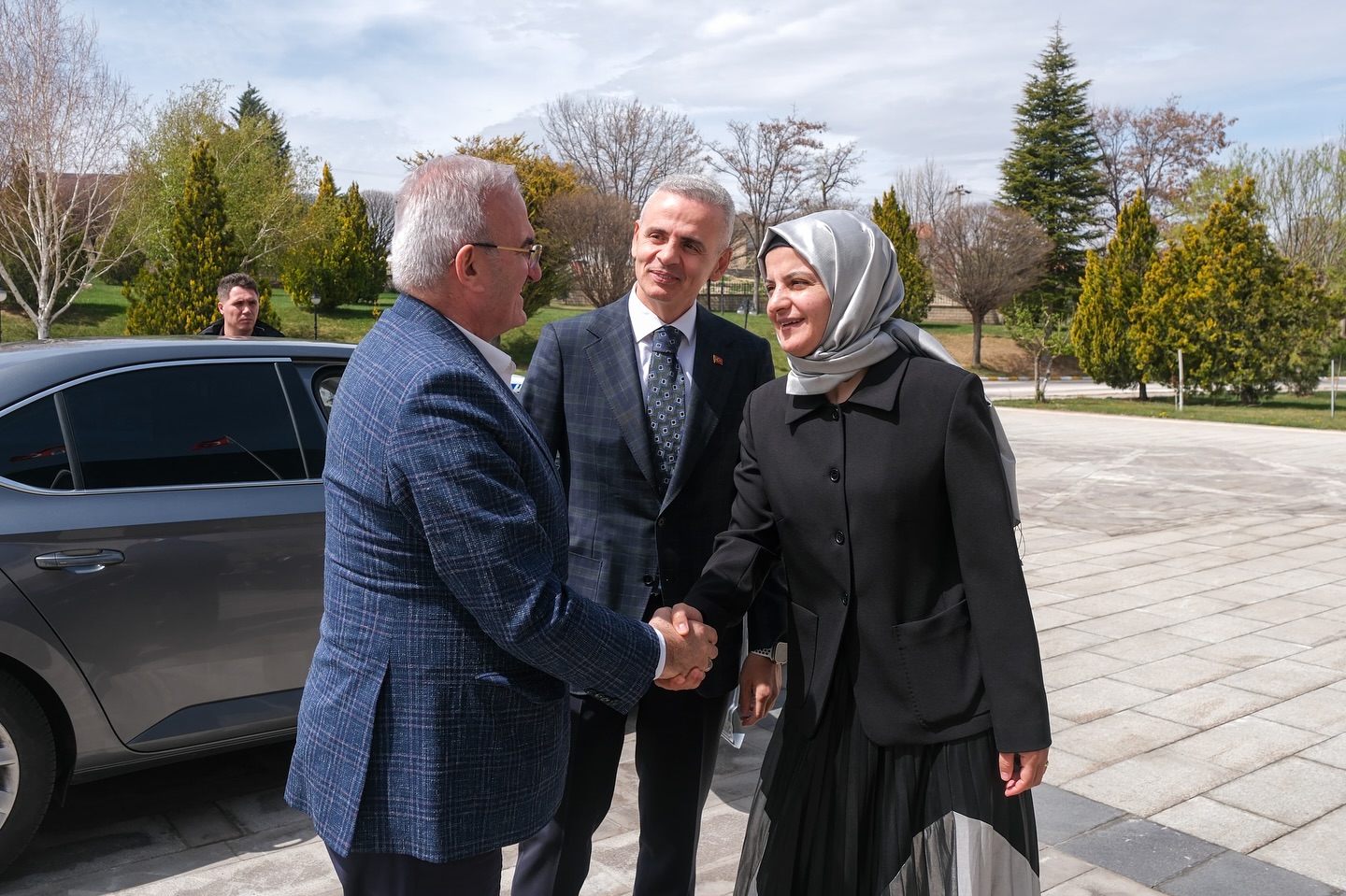 Icisleri Bakan Yardimcisi Munir Karaloglu Karamanda4