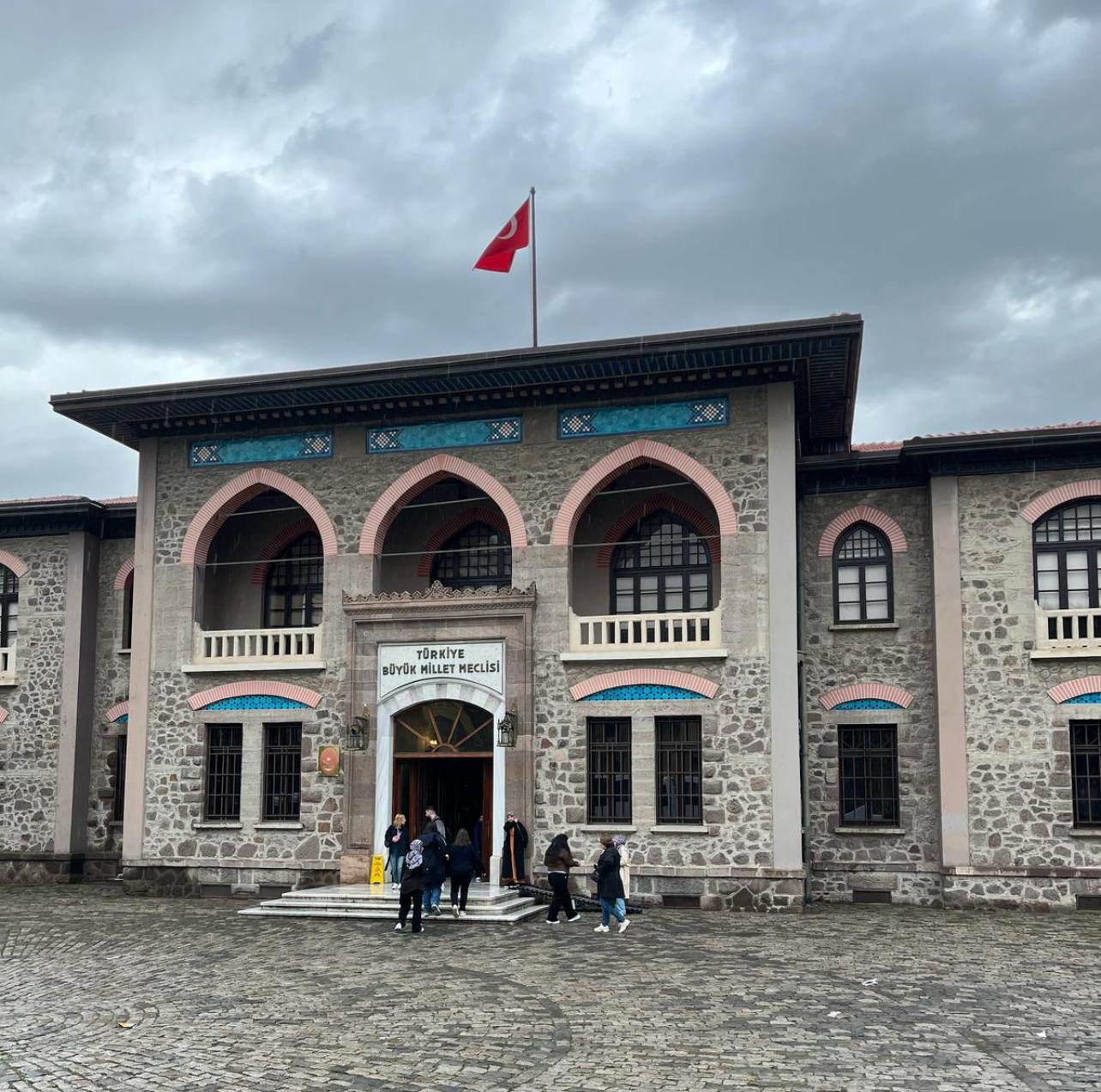 Karaman Lisesi Mezunlari 52Yil Bulusmasinda Bir Araya Geldi (5)