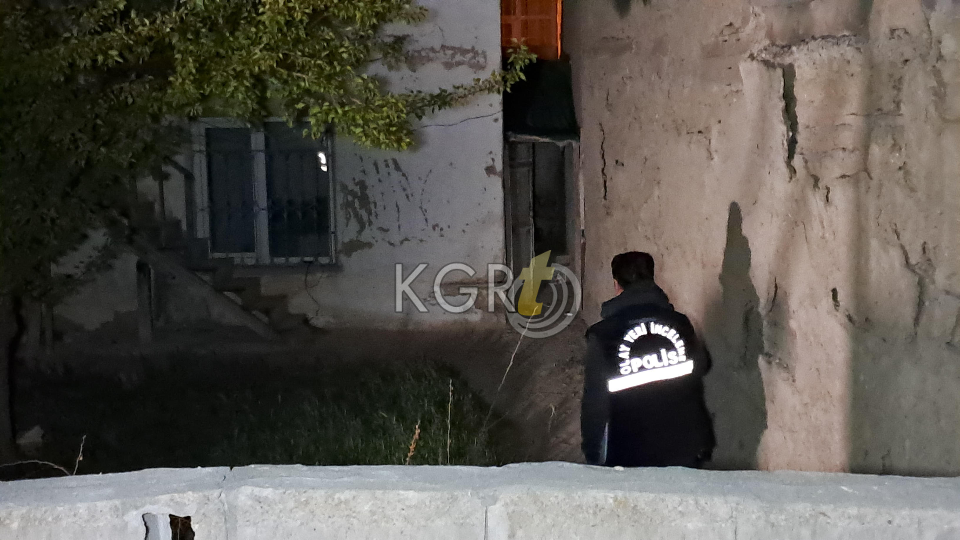 Karamanda 39 Yasindaki Adam Arkadasi Tarafindan Evinde Olu Bulundu3