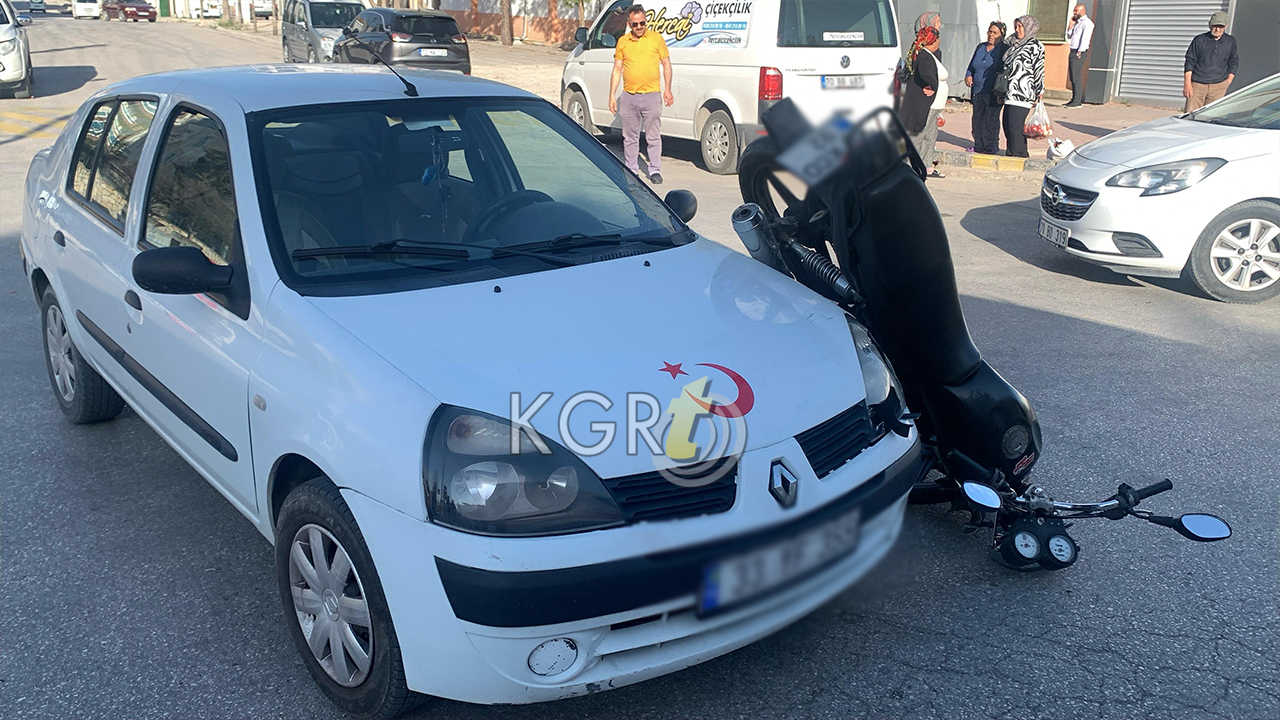 Karamanda Otomobille Carpisan Motosiklet Surucusu Yaralandi1