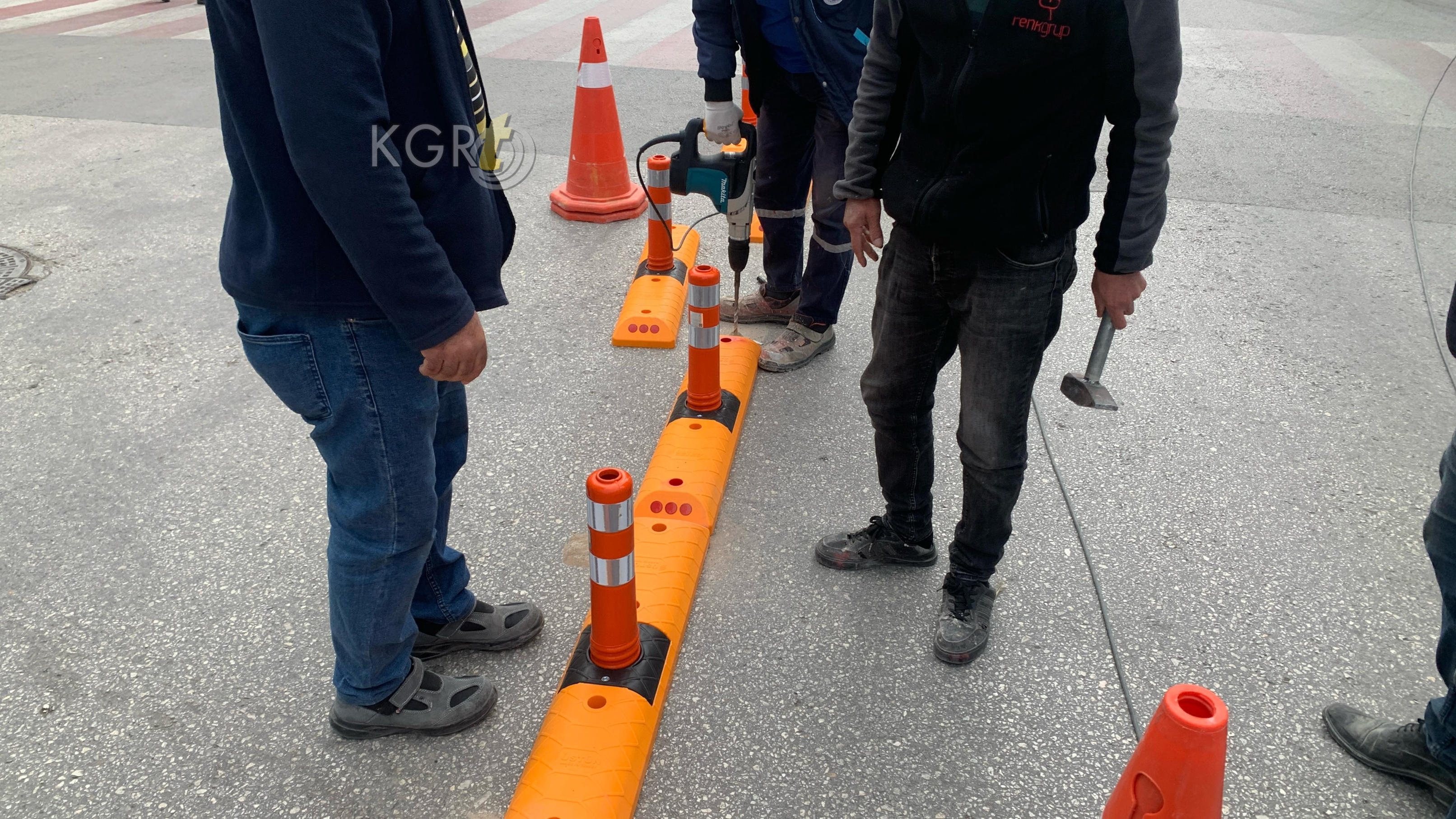 Karamanda Trafik Duzenlemesi Yol Bolundu U Donuslerine Yasak Dubalara Siklastirma5