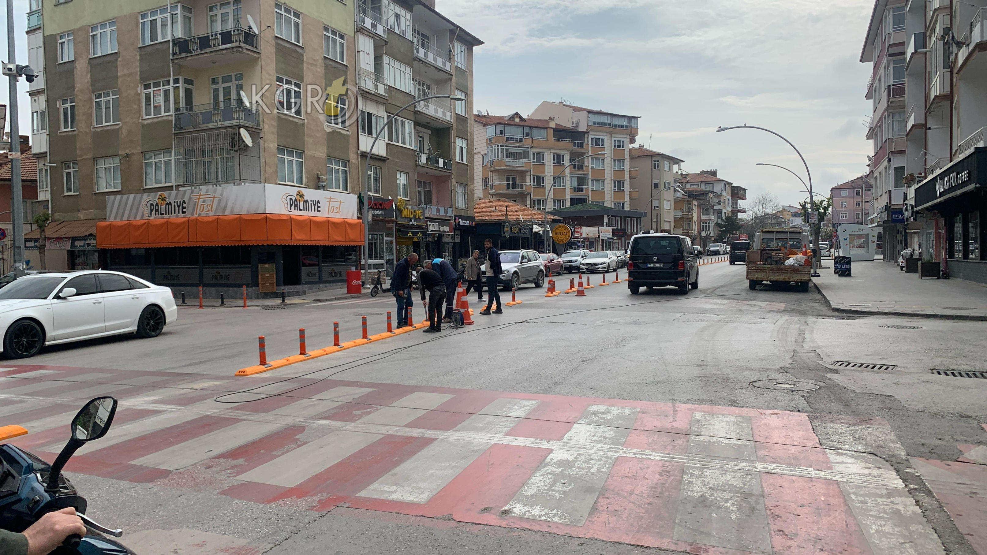 Karamanda Trafik Duzenlemesi Yol Bolundu U Donuslerine Yasak Dubalara Siklastirma6
