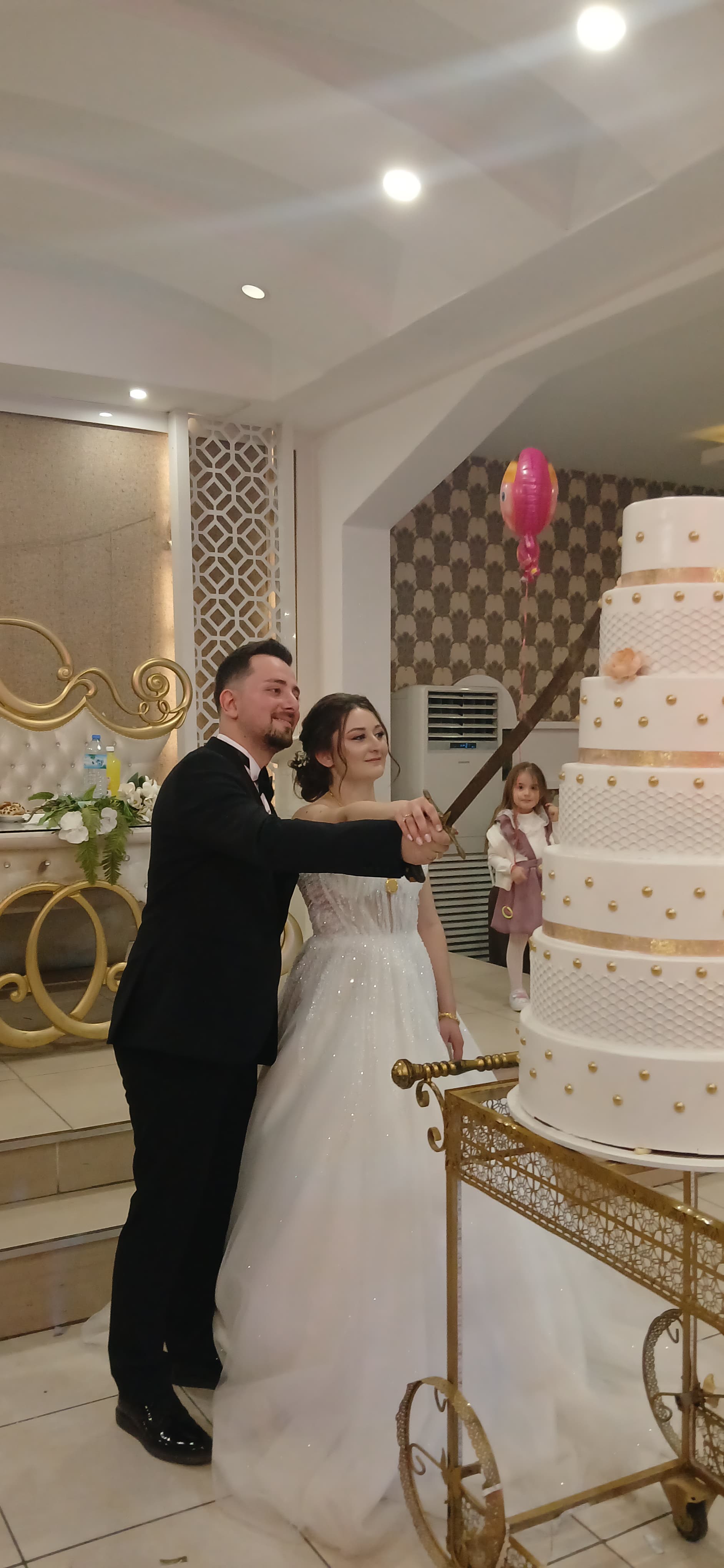 Kocaker Ve Sezen Ailelerinin Mutlu Gunu (1)
