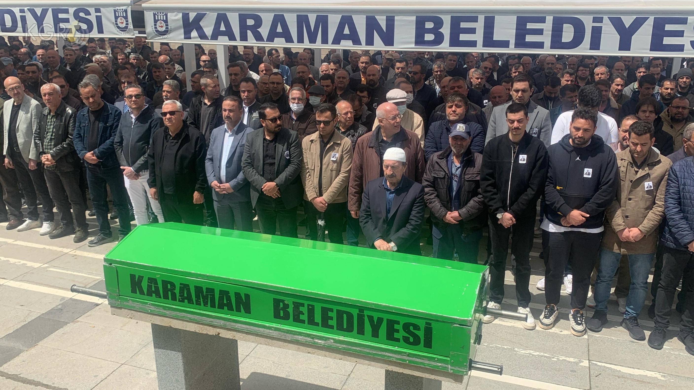 Sarayin Sevilen Ismi Adnan Demirbag Son Yolculuguna Ugurlandi10