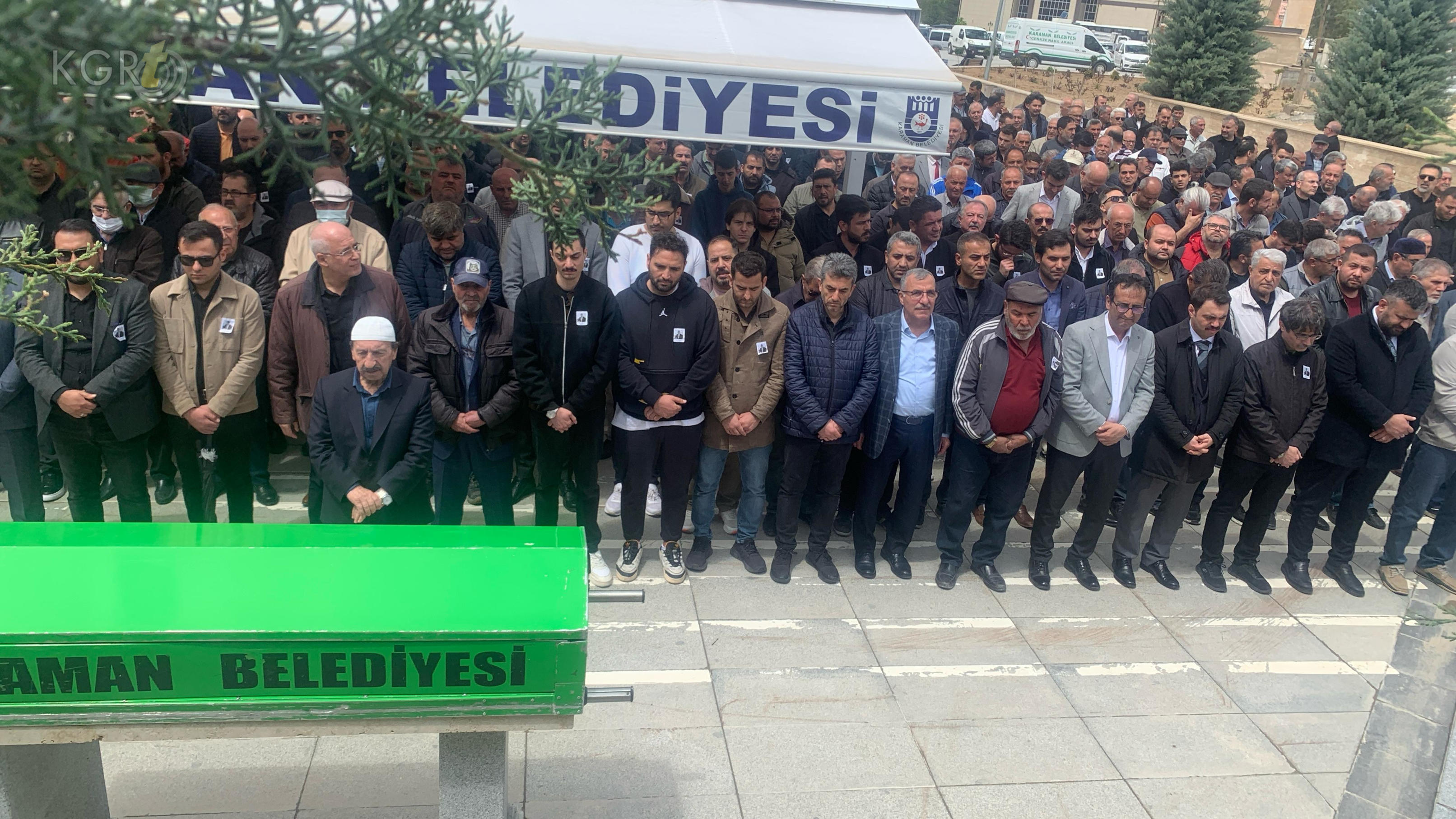 Sarayin Sevilen Ismi Adnan Demirbag Son Yolculuguna Ugurlandi11