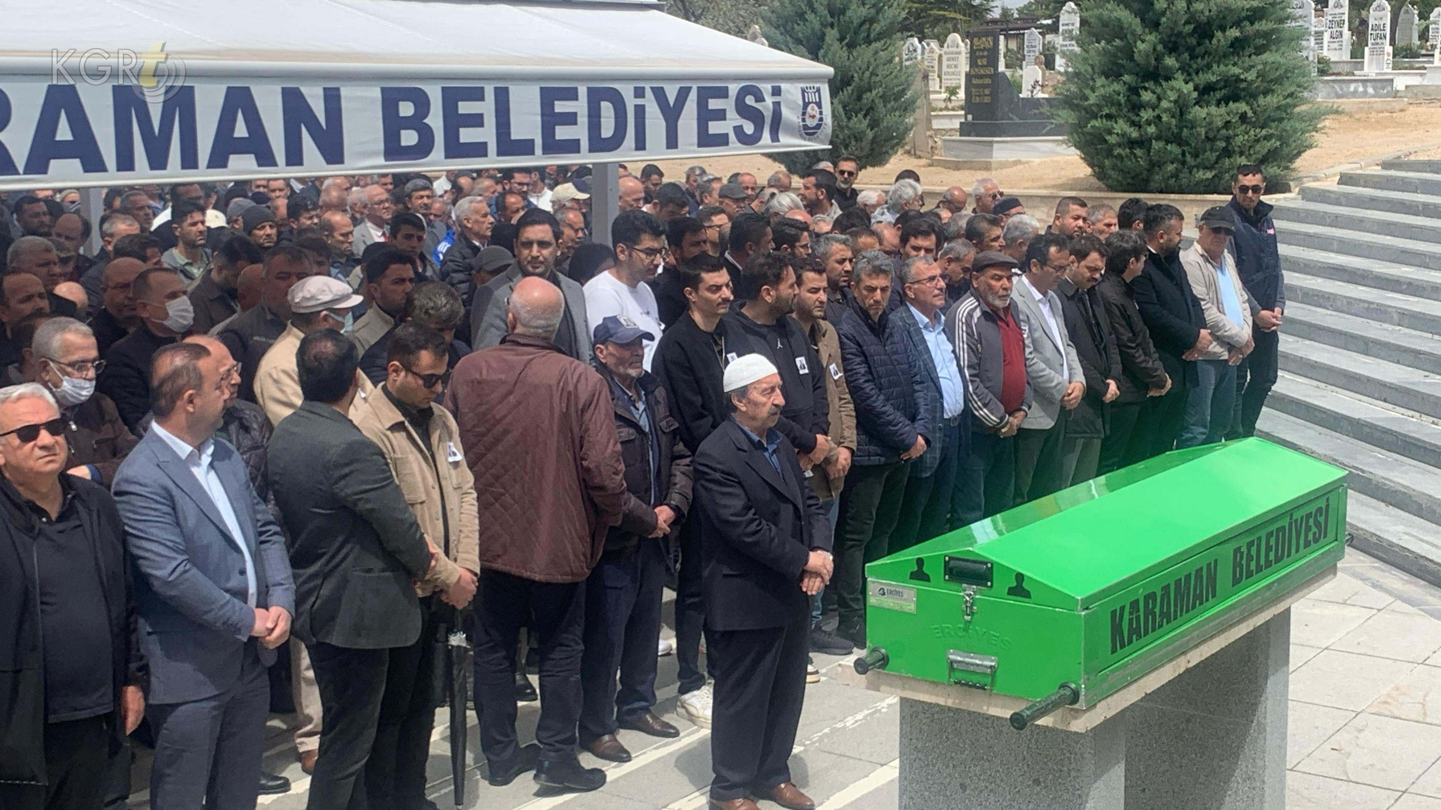 Sarayin Sevilen Ismi Adnan Demirbag Son Yolculuguna Ugurlandi12