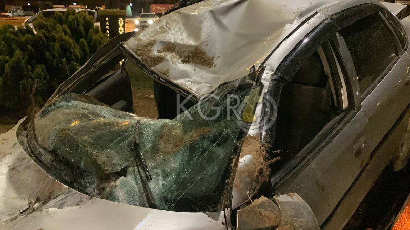 Takla Atan Arac Refuje Cikarak Durabildi 2 Yarali2