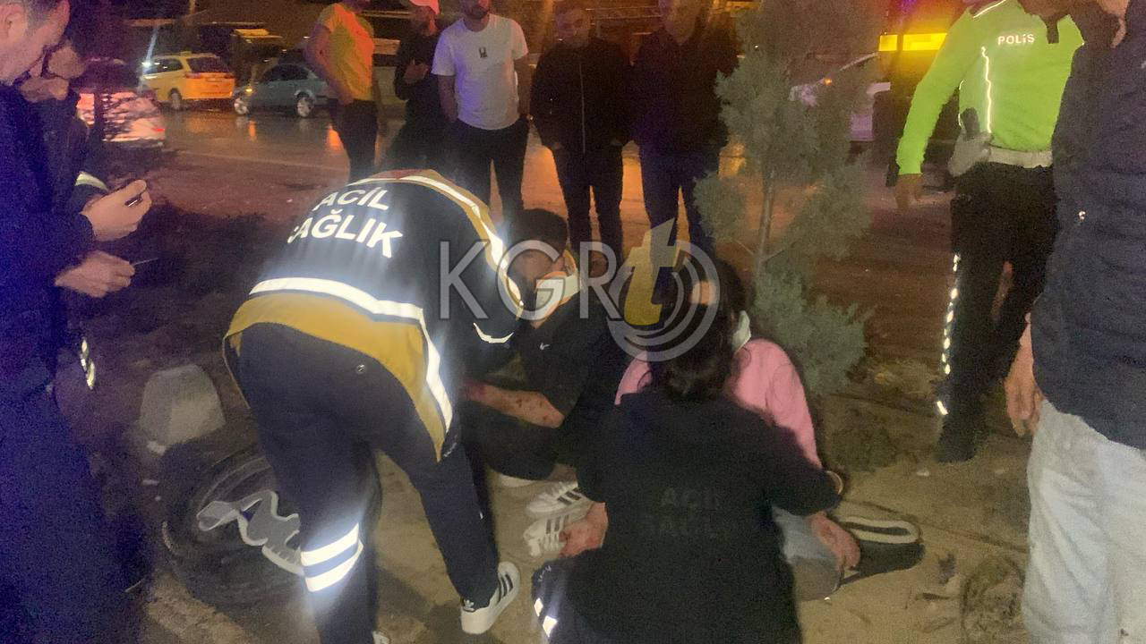 Takla Atan Arac Refuje Cikarak Durabildi 2 Yarali7
