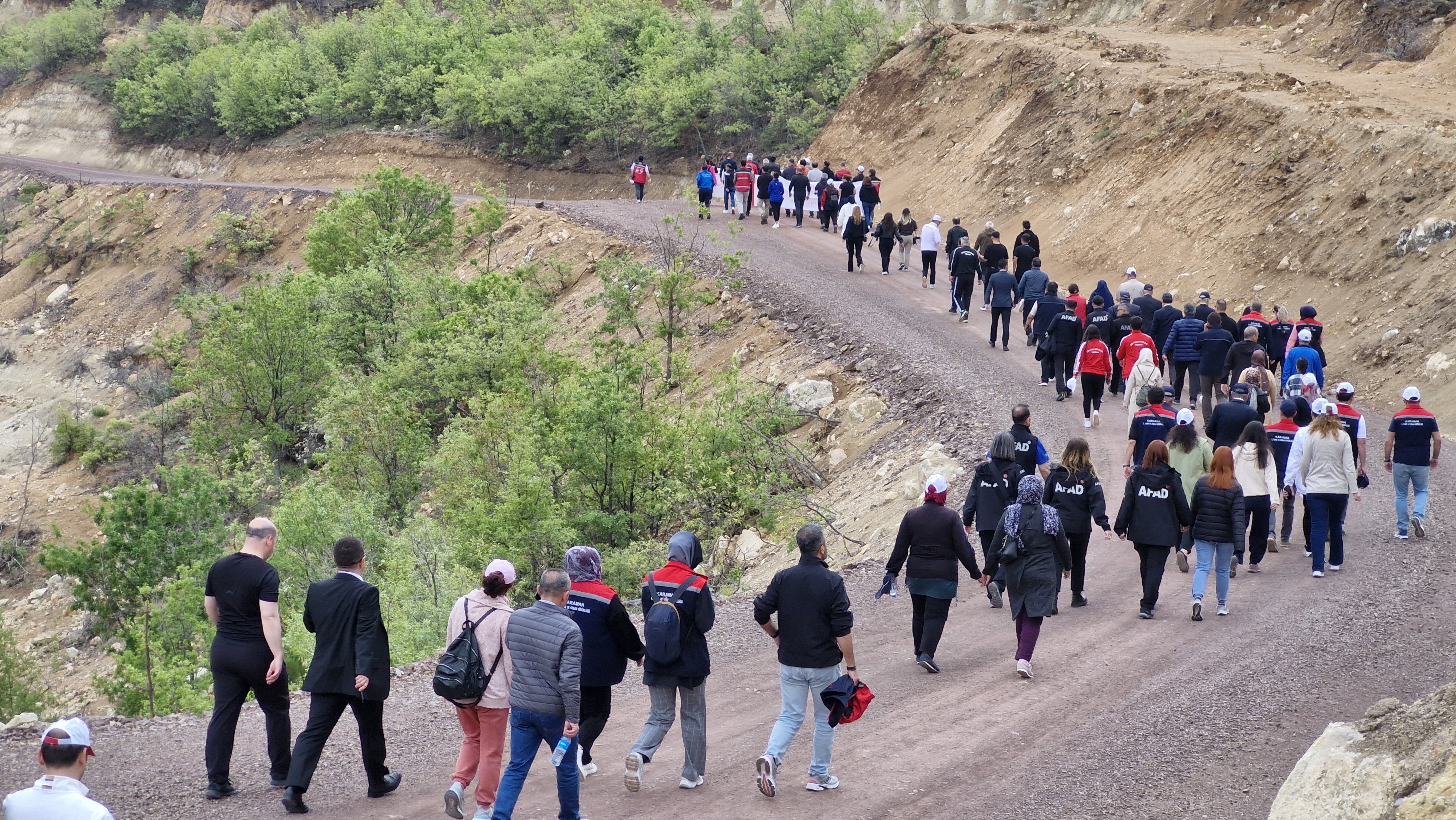 Aile Haftasi Etkinligi Farkindalik Yuruyusu Duzenlendi (3)