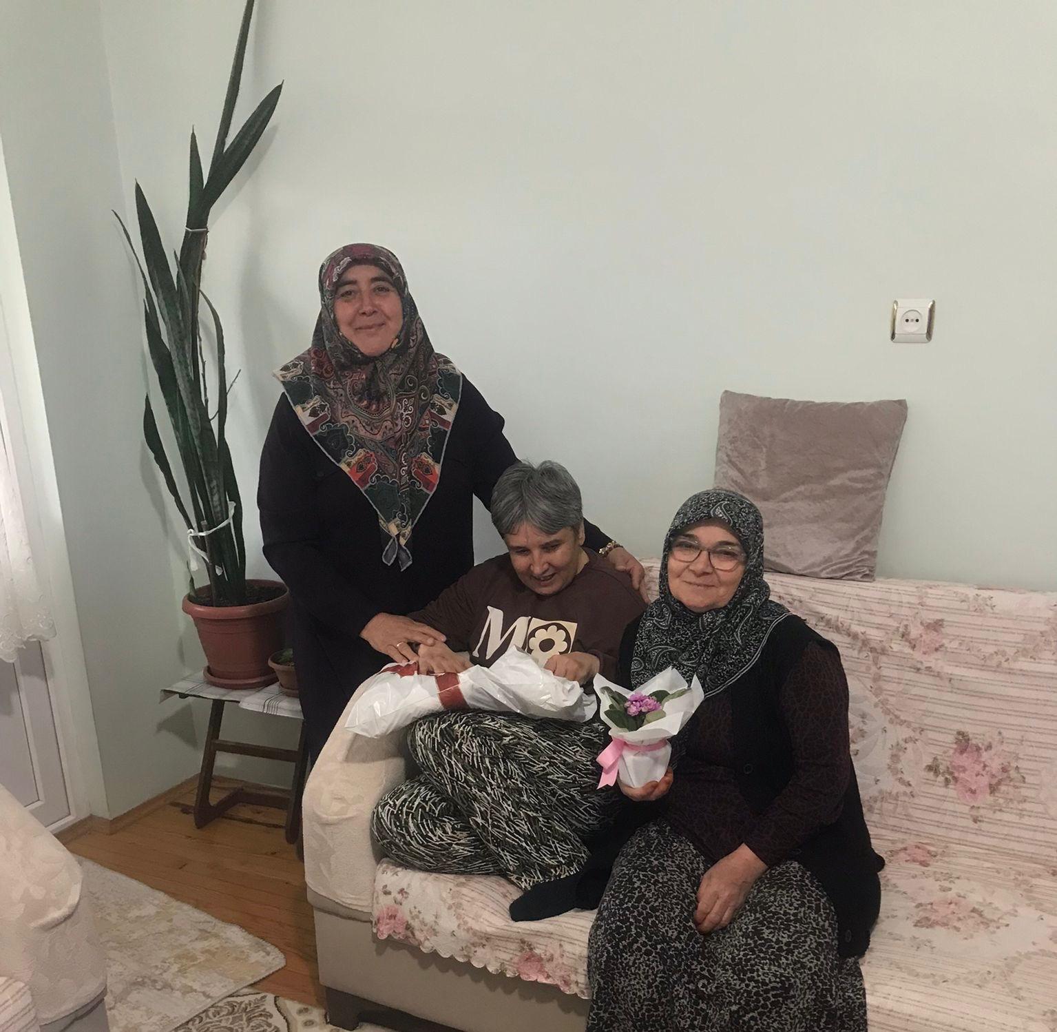 Celtek Mahallesi Muhtarindan Ornek Davranis6