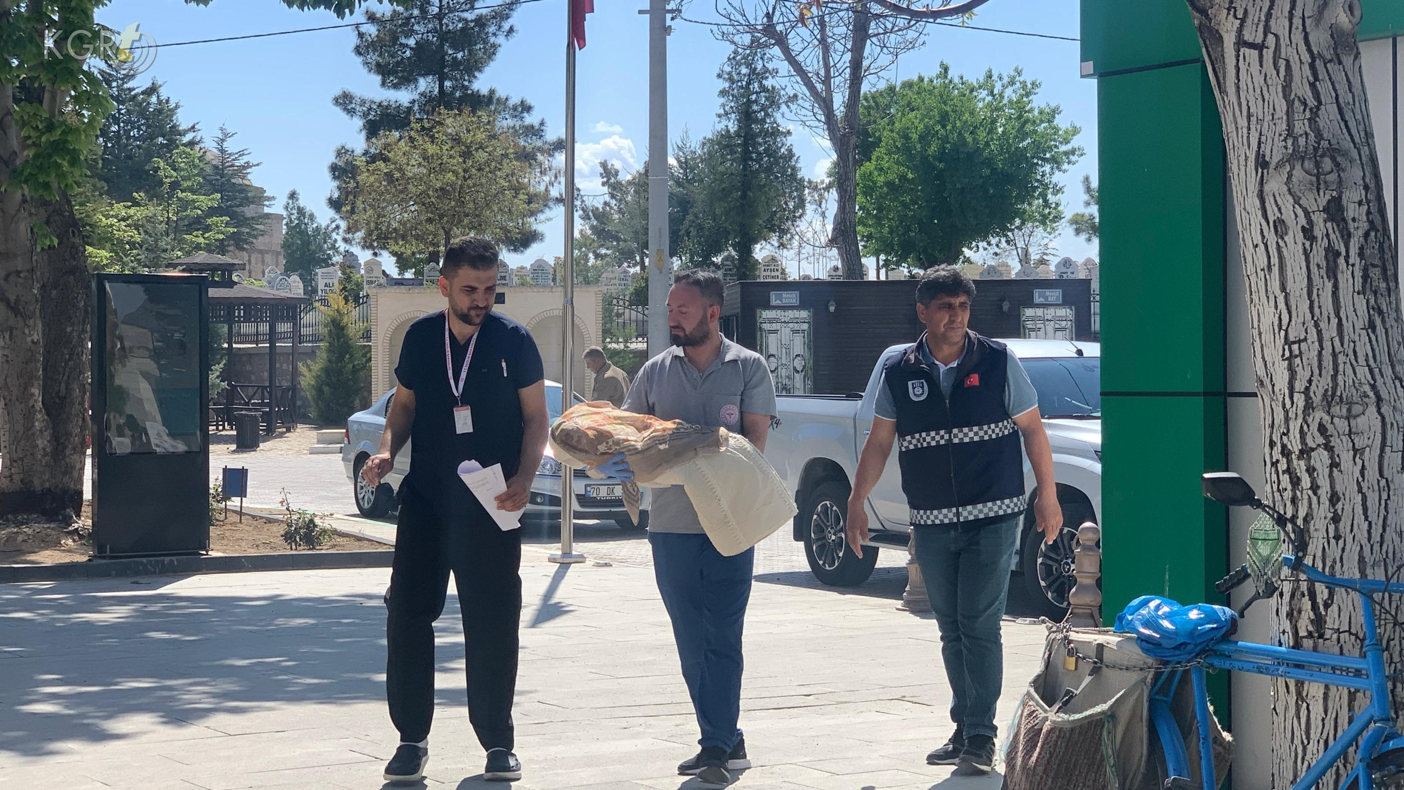 Hastane Tuvaletinde Olu Dogan Cennet Bebek 14 Gun Sonra Topraga Verildi1