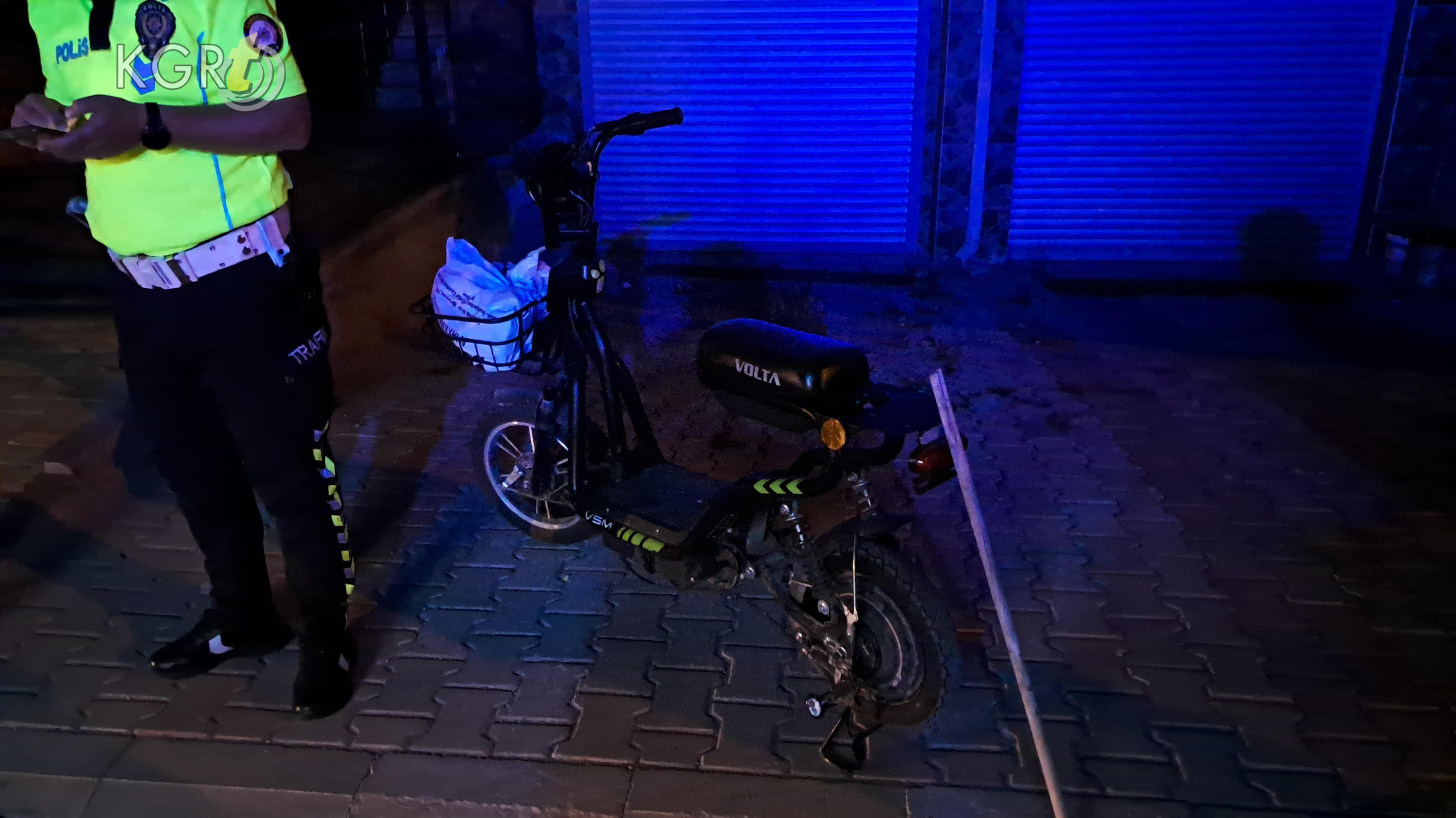 Karamanda Elektrikli Bisikletten Dusen Kadin Hastanelik Oldu4