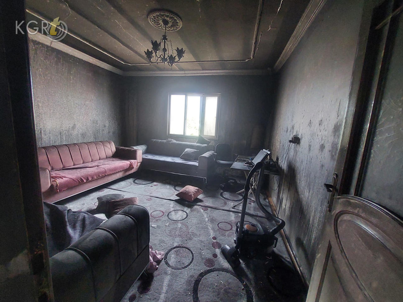 Karaman’da Eşinden Boşanan Öfkeli Koca Evi Ateşe Verdi Yeni5