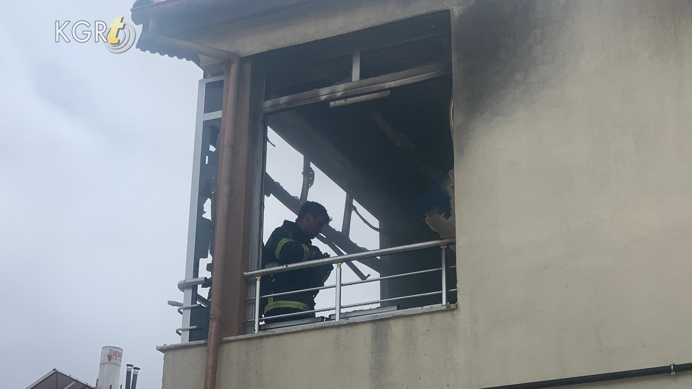 Karamanda Esinden Bosanan Ofkeli Koca Evi Atese Verdi6