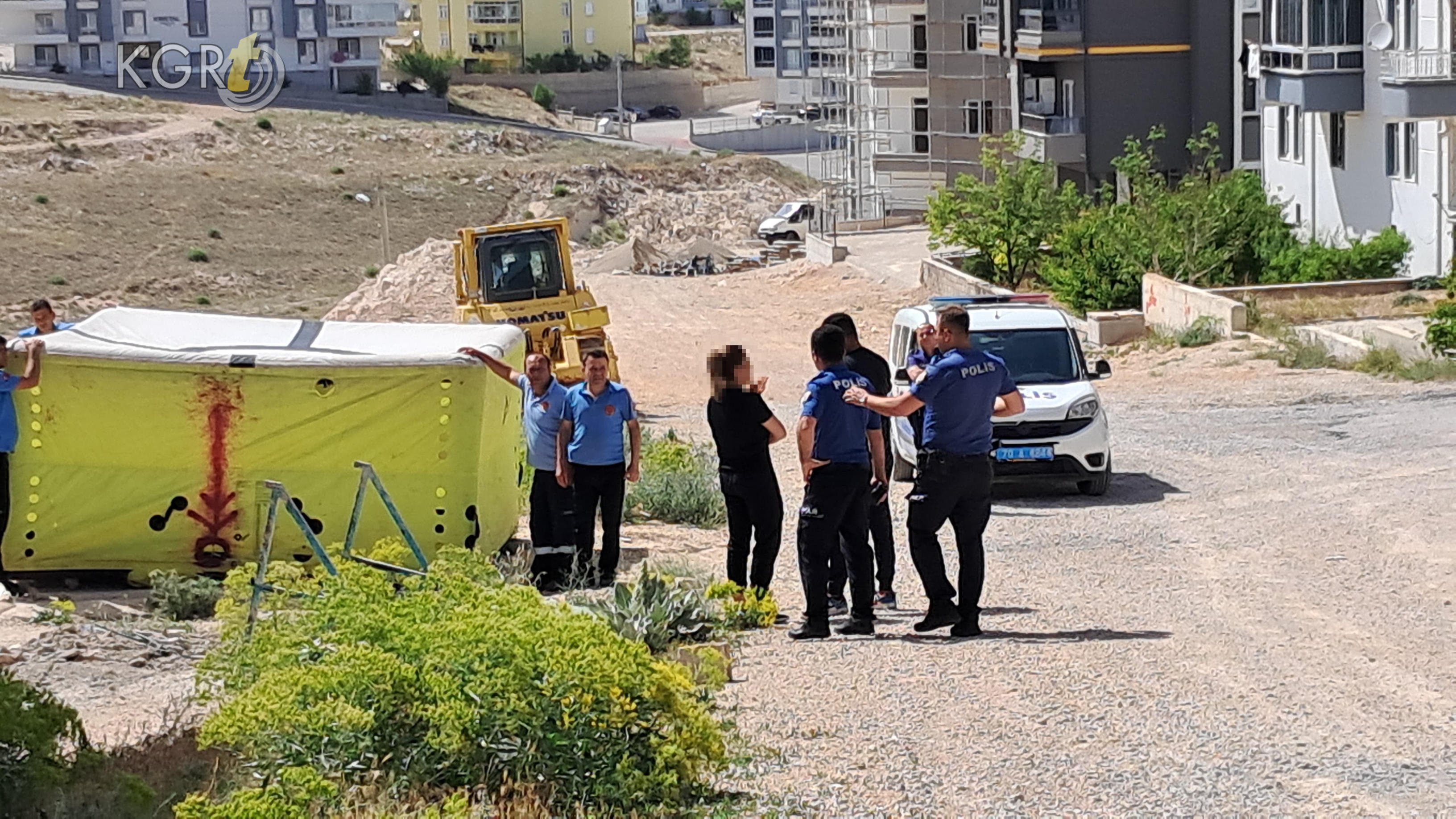 Karamanda Esinin Kaldigi Evin Catisini Yakan Ofkeli Koca Bu Sefer Intihar Girisiminde Bulundu1