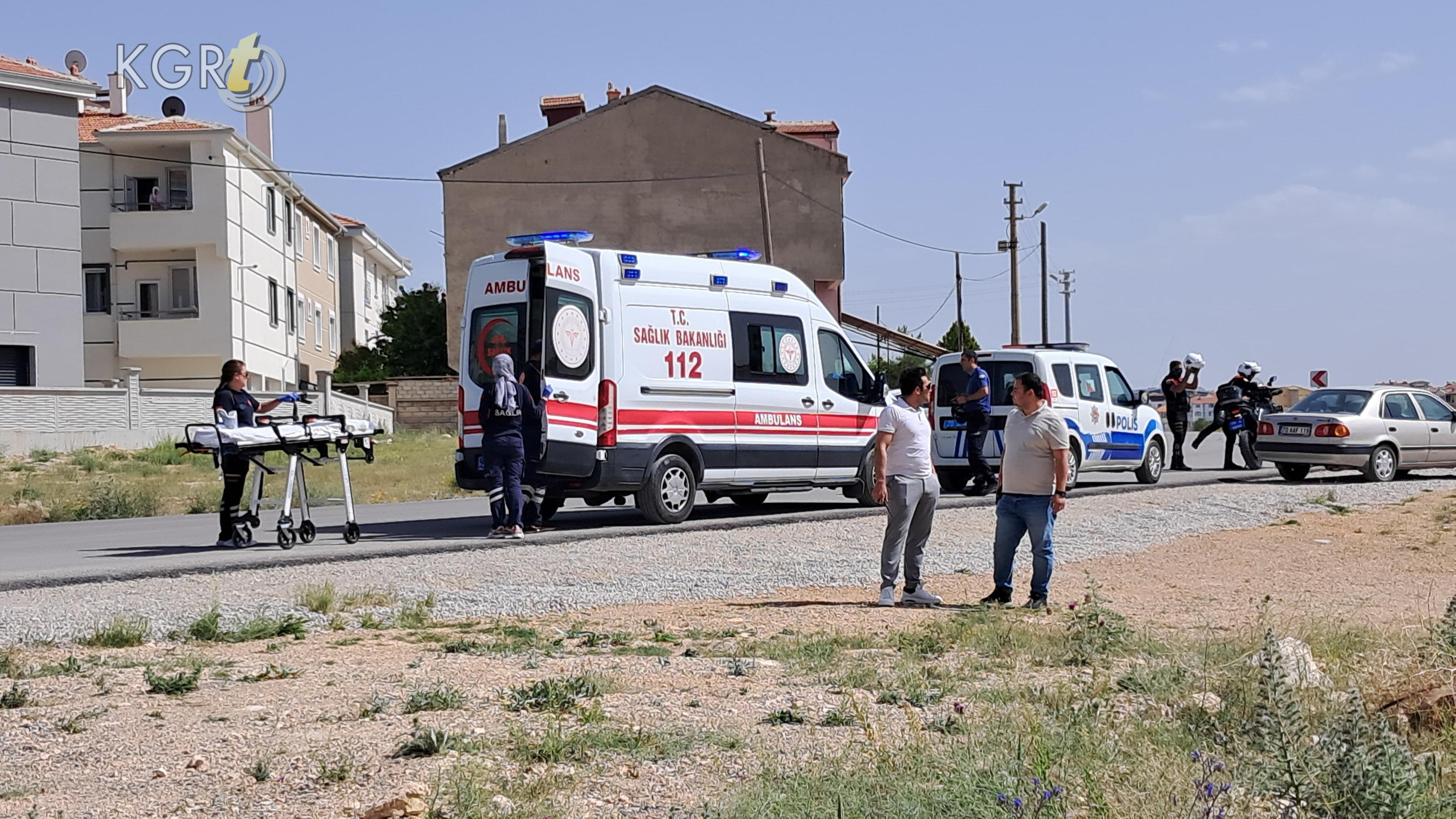 Karamanda Esinin Kaldigi Evin Catisini Yakan Ofkeli Koca Bu Sefer Intihar Girisiminde Bulundu12