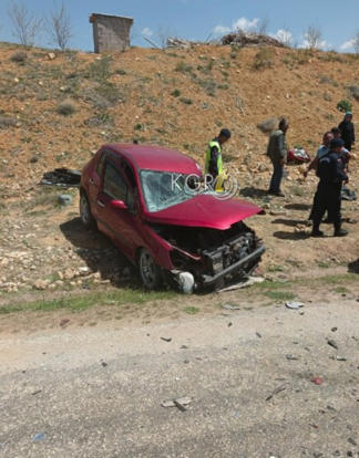 Karamanda Il Ozel Idaresi Kamyonu Ile Otomobil Carpisti 1 Yarali3